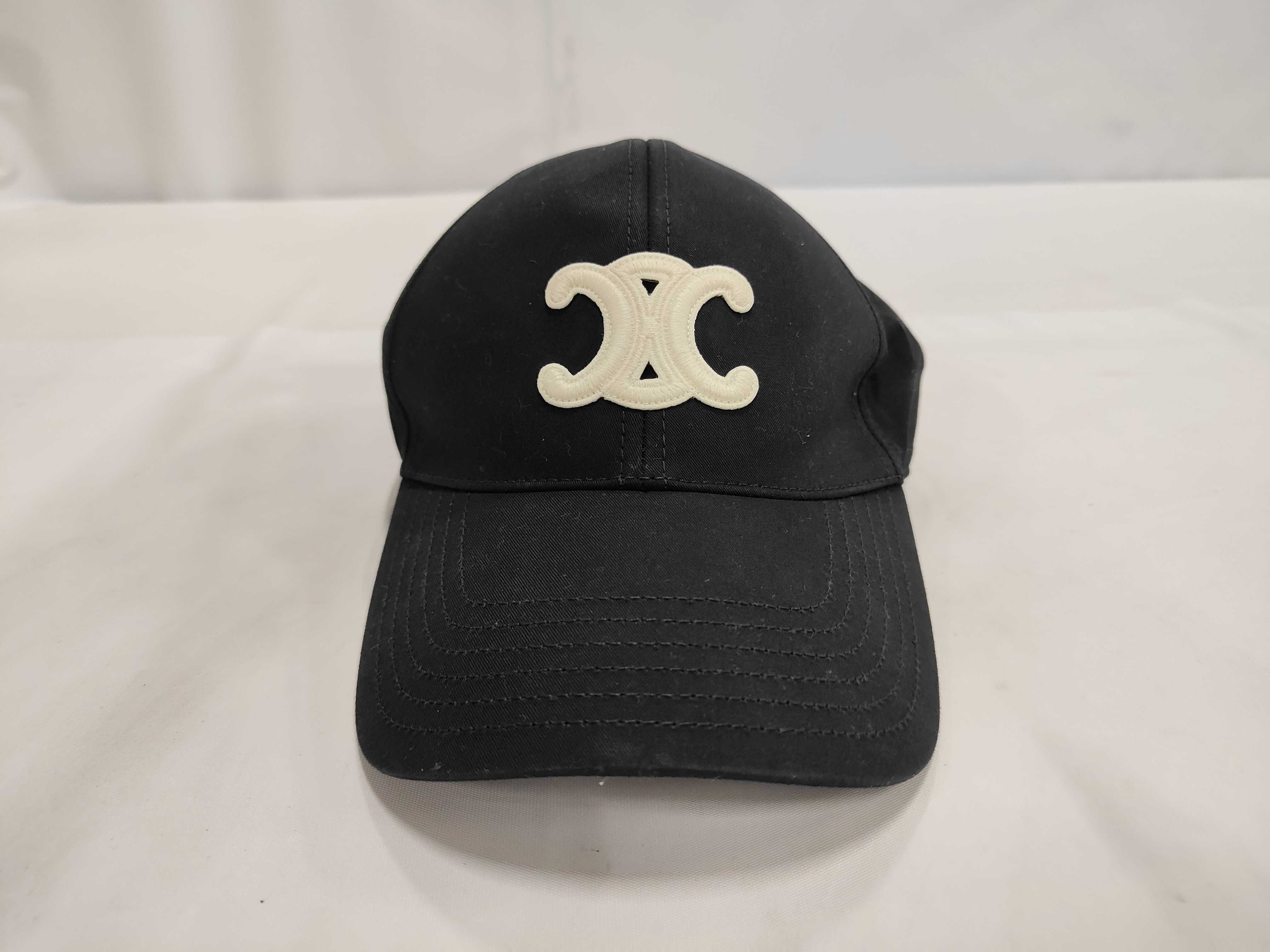 Triomphe Cap and other accessories — view 2