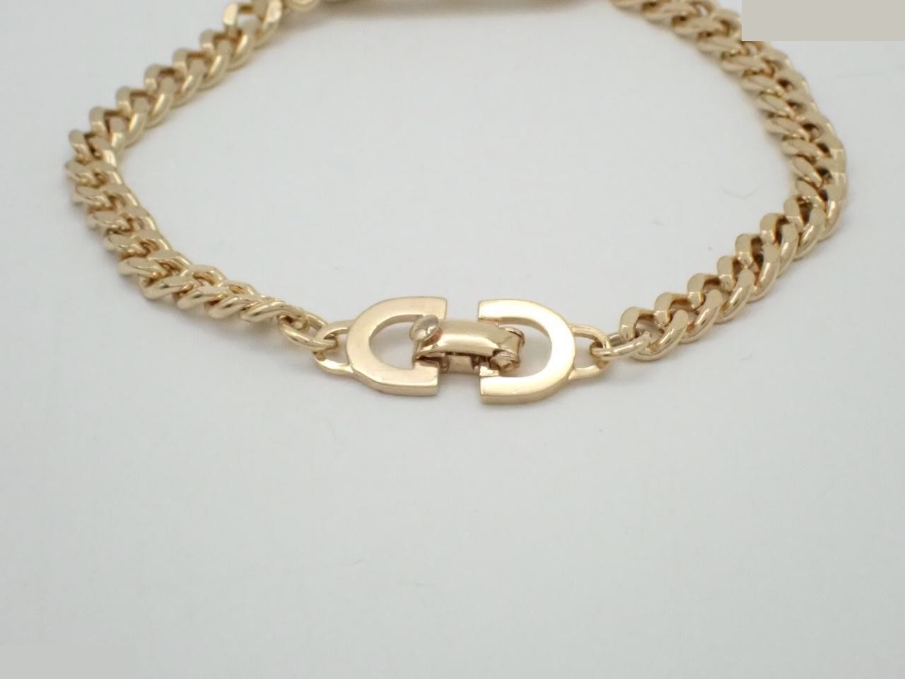 Other items in the line: Precious metal bracelets and bangles (metal), wrist circumference approximately 17.5 cm. — view 3