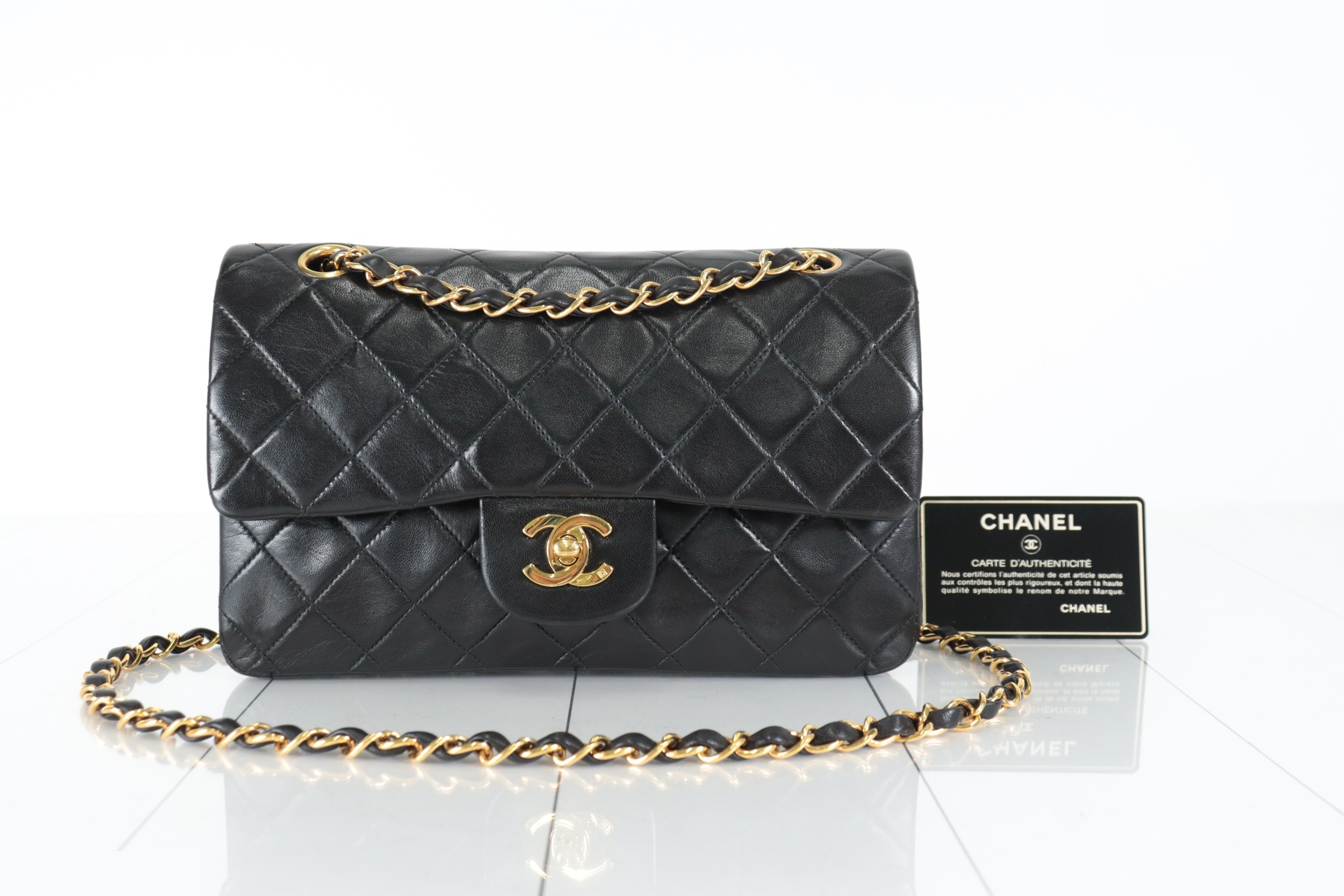 Double flap 23 Lambskin Chain Shoulder Bag, Series 3