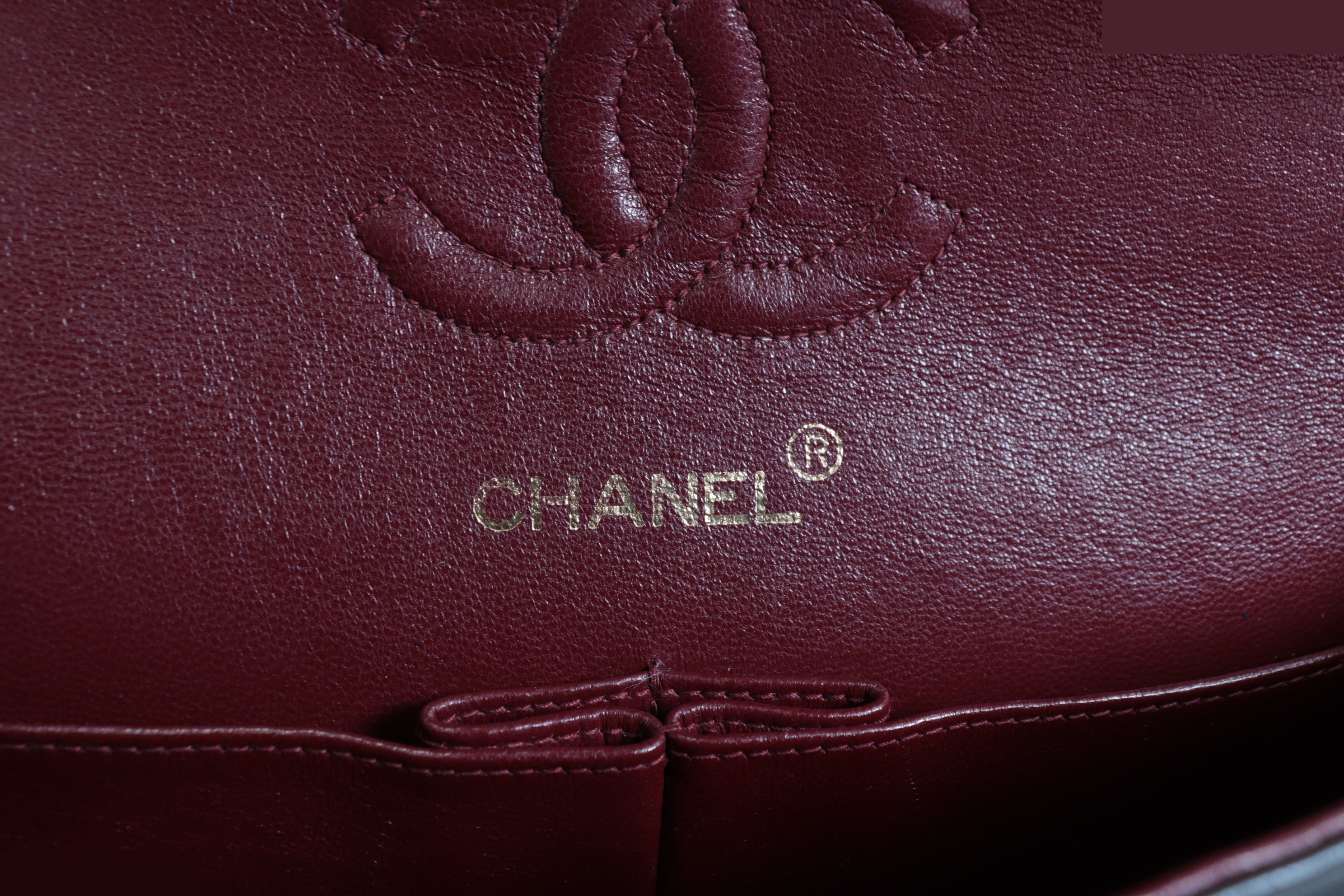 Double flap 23 Lambskin Chain Shoulder Bag, Series 3 — view 9