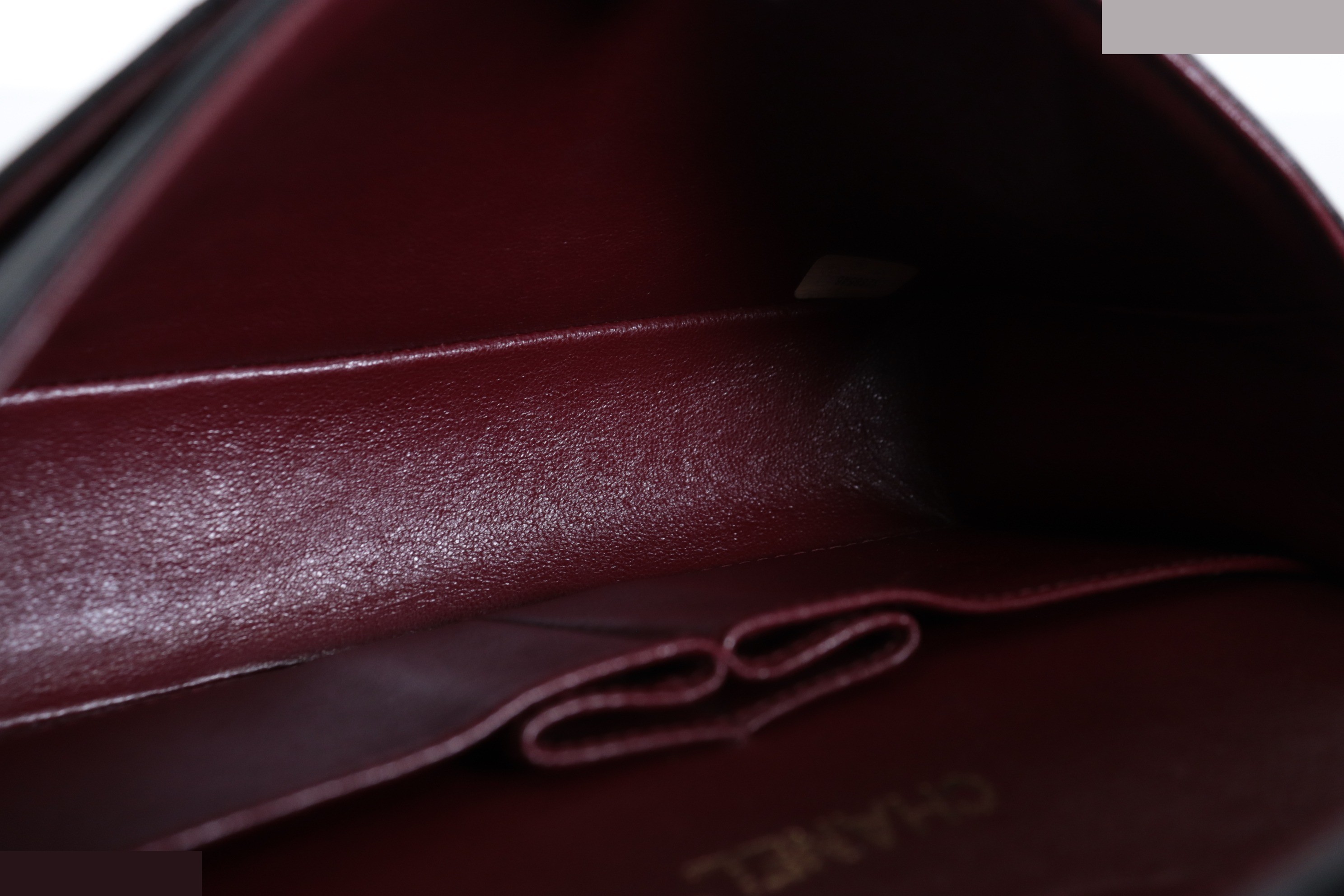 Double flap 23 Lambskin Chain Shoulder Bag, Series 3 — view 10