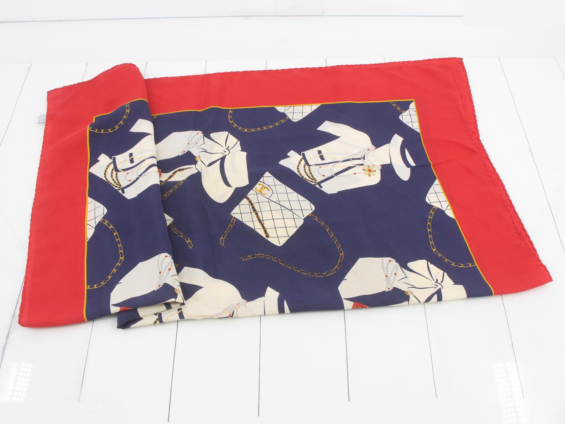 Vintage large silk scarf with tags. — view 3