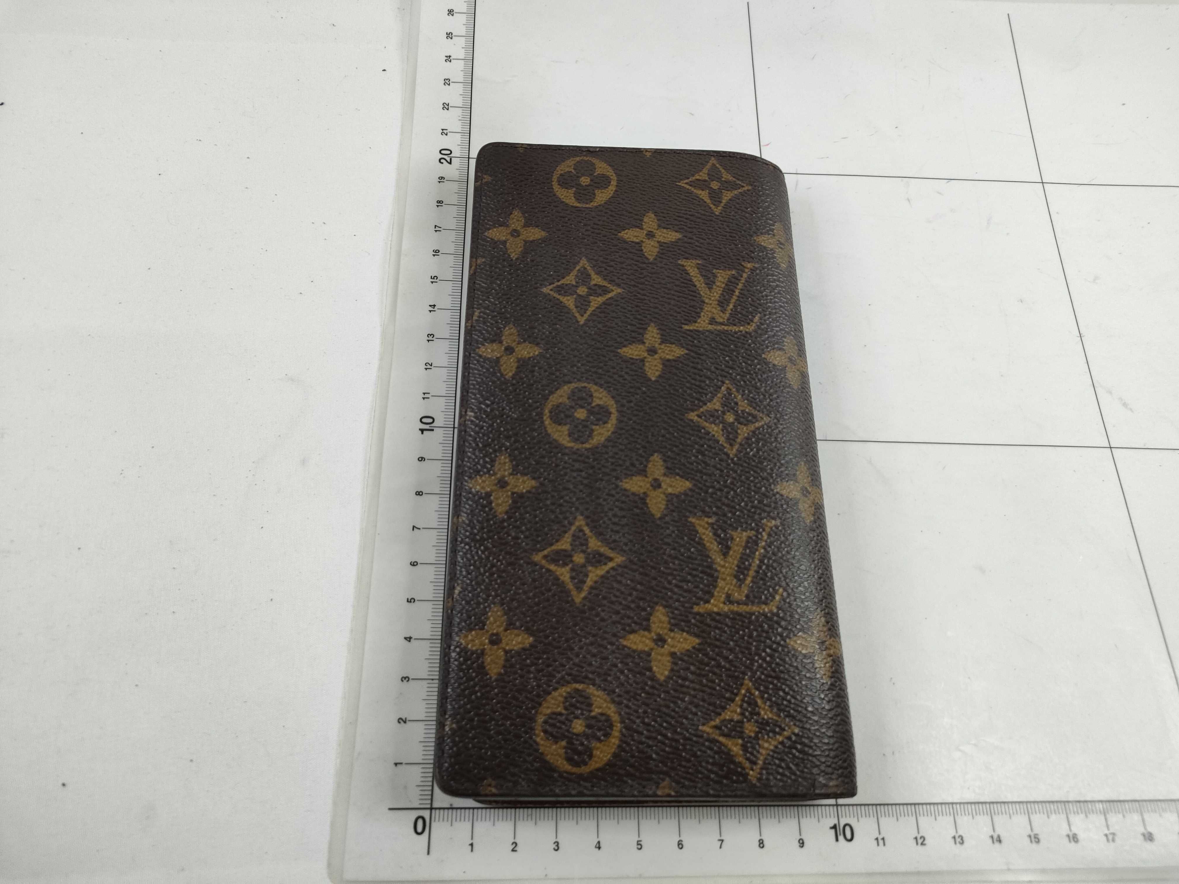 Monogram LV Long Wallet — view 2