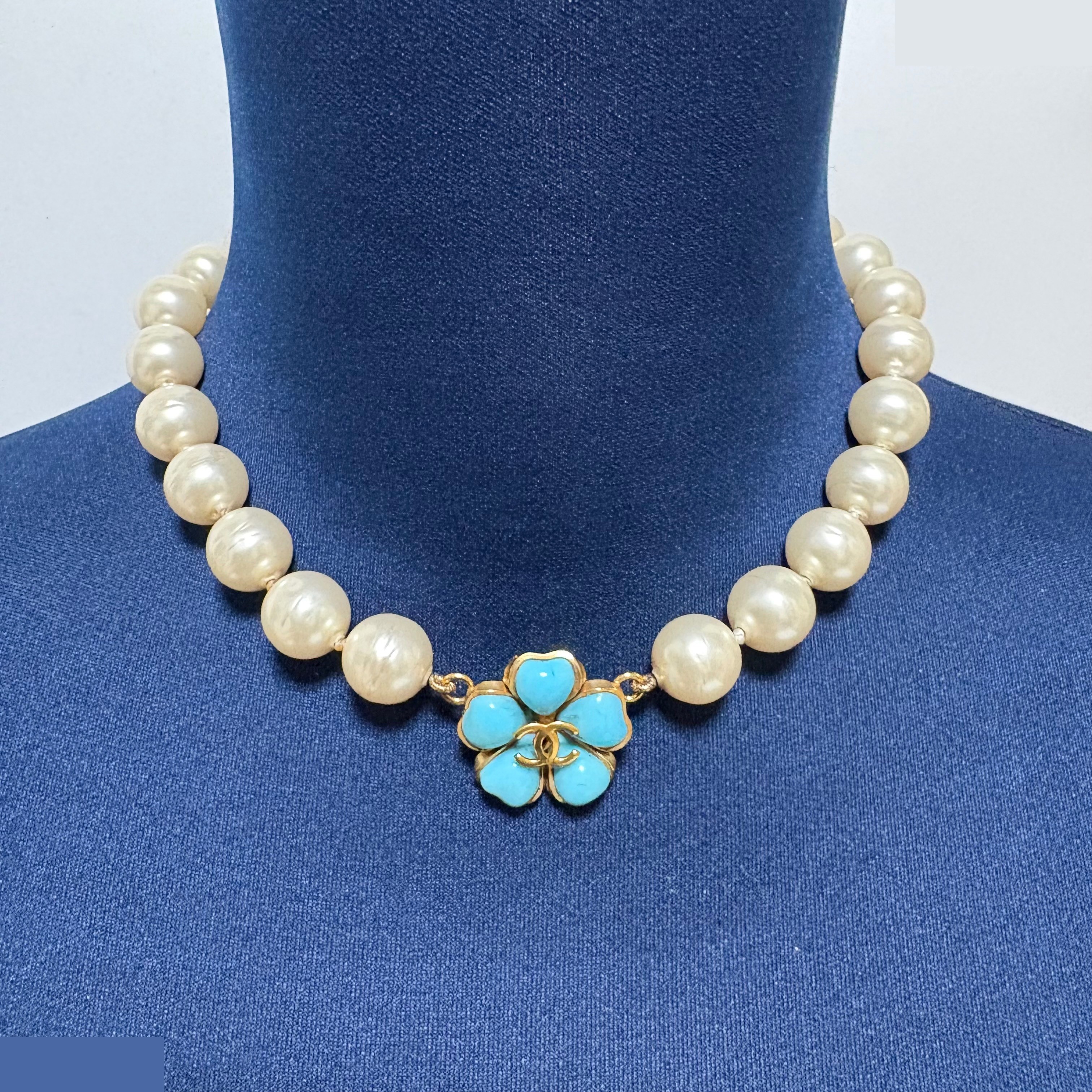 Camellia Pearl (Precious Metal) Necklace Pendant 97P — view 4