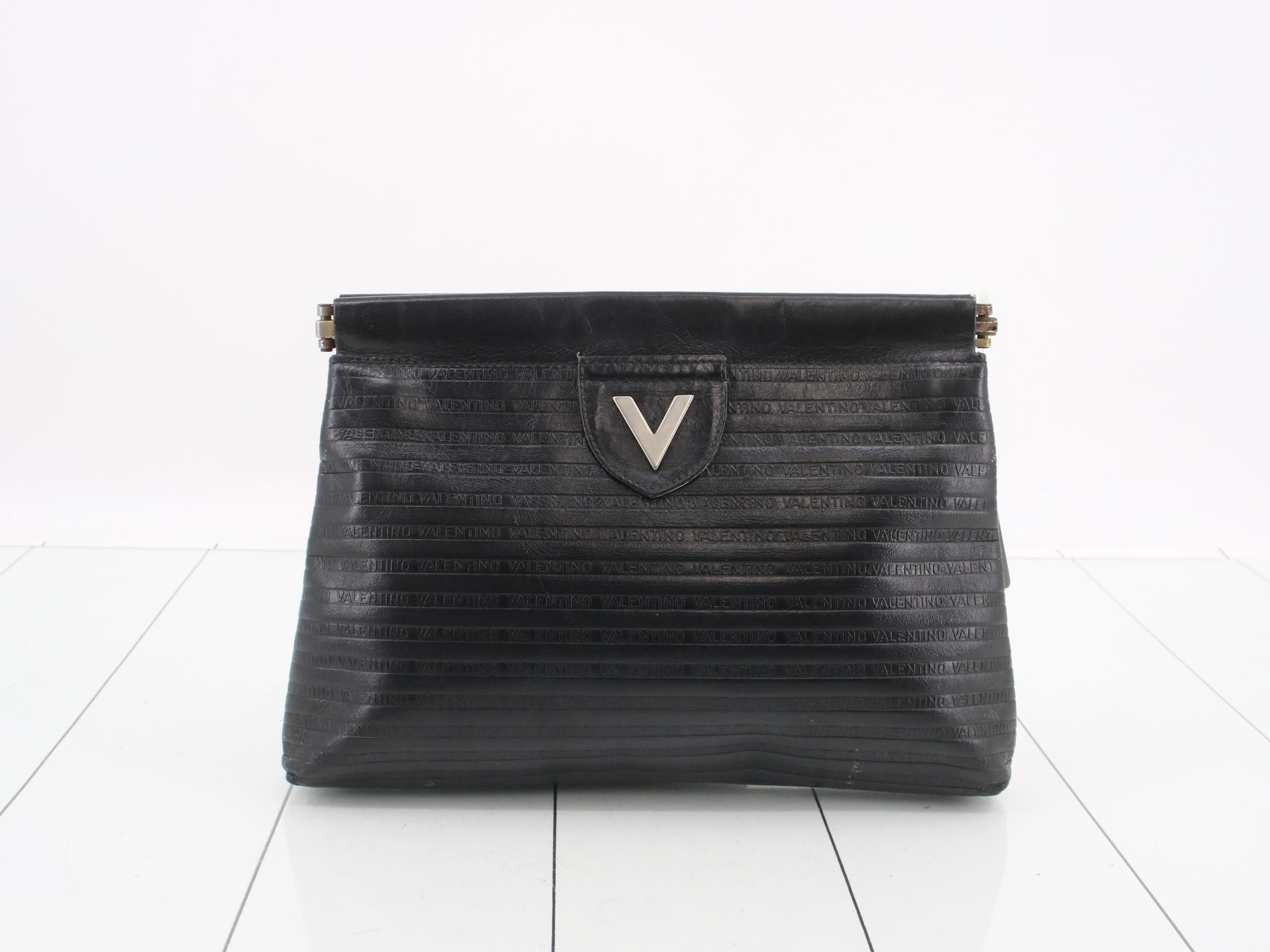 Mario Valentino - Other lines - Bags and clutch bags — view 2