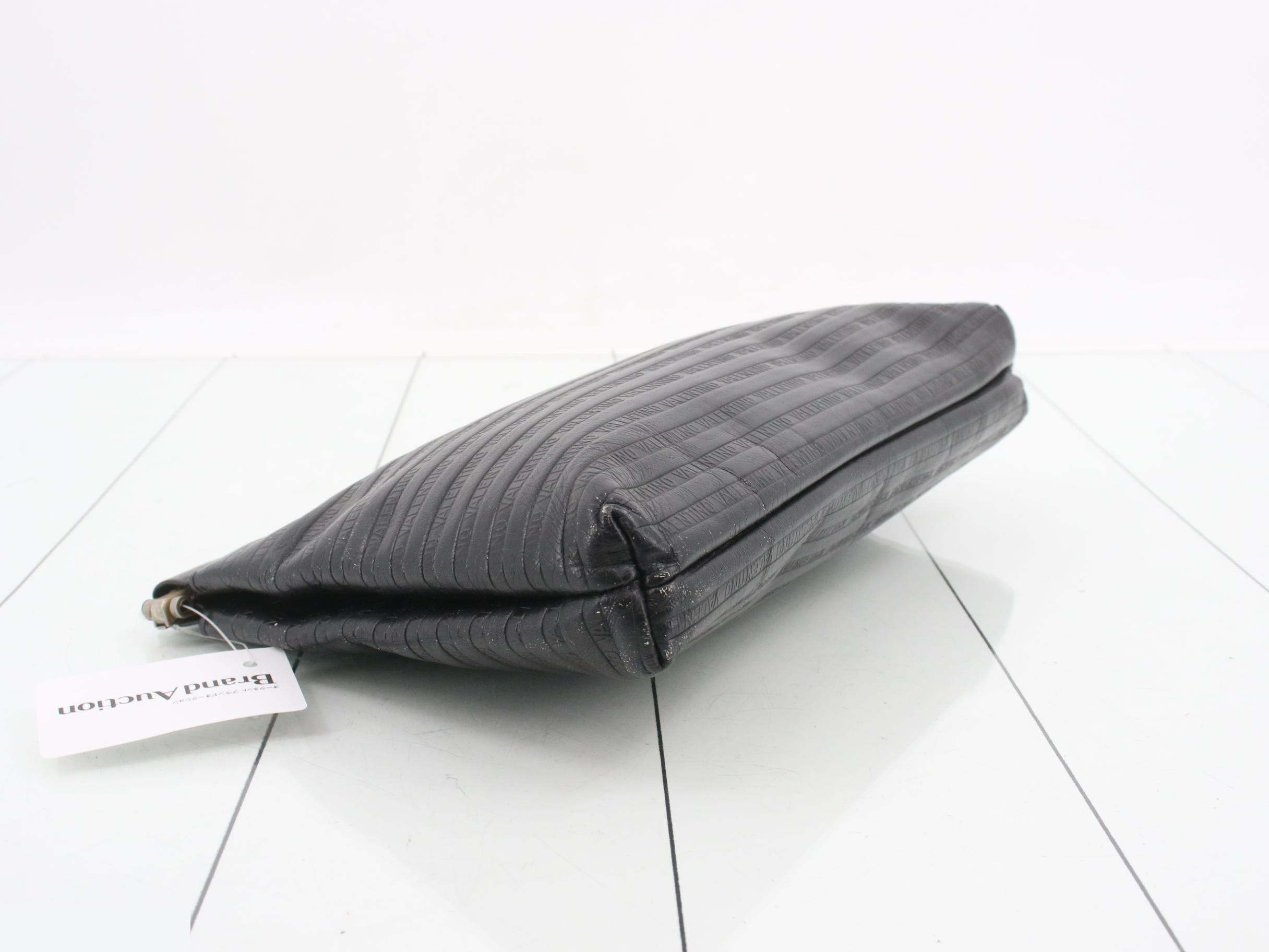Mario Valentino - Other lines - Bags and clutch bags — view 5