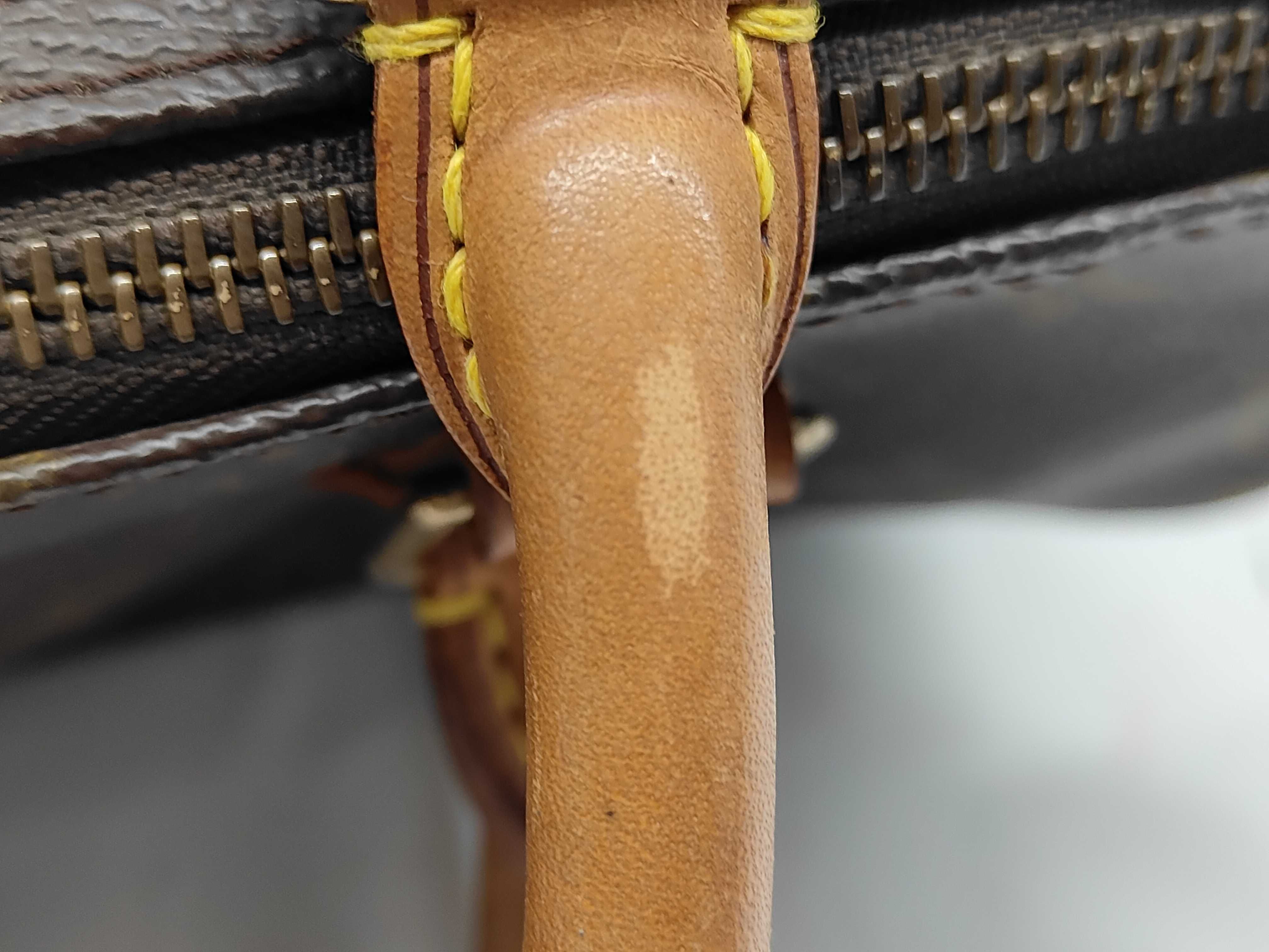 LV Speedy M41526 Monogram Handbag — view 8