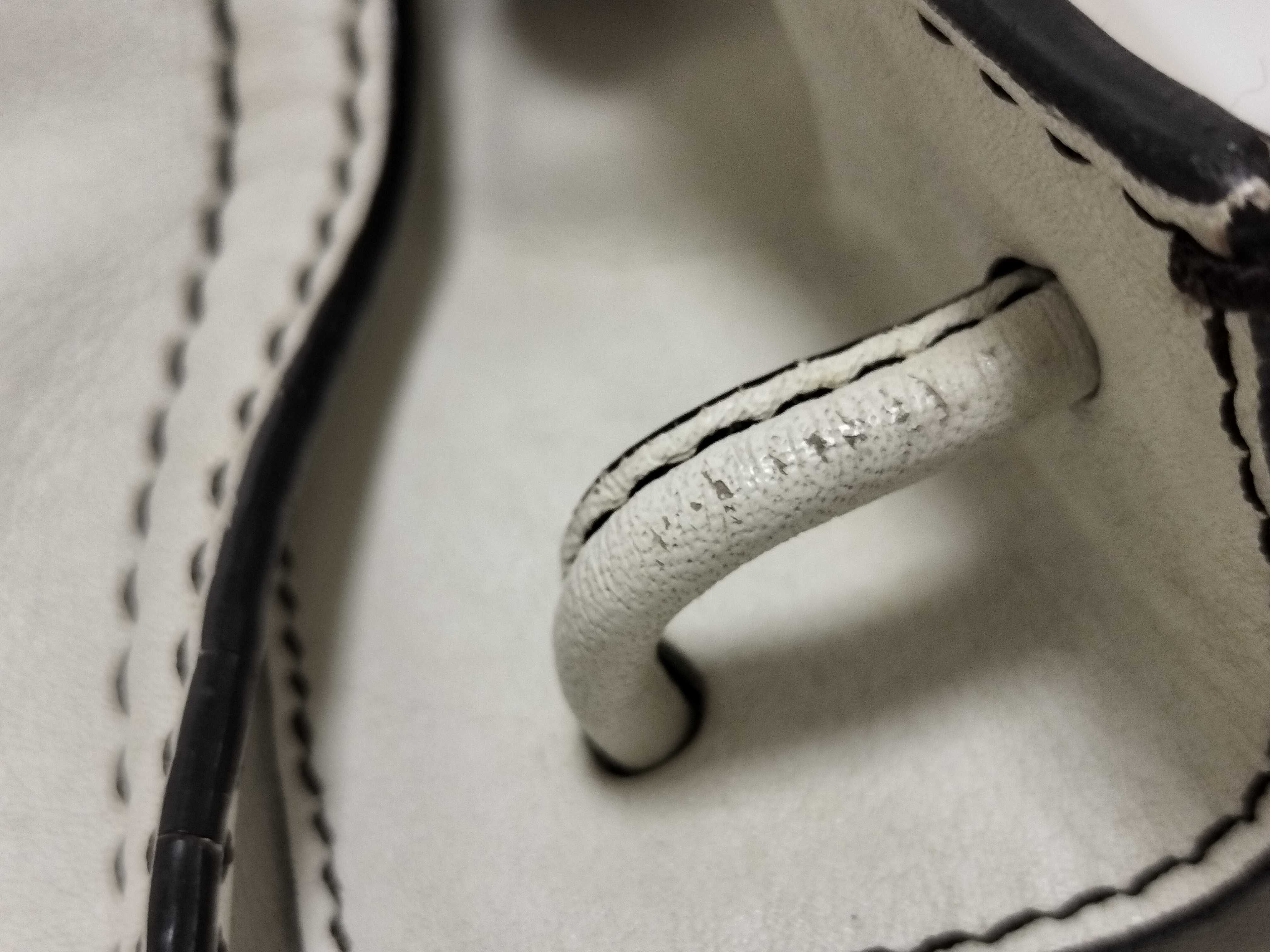white shoulder bag — view 15