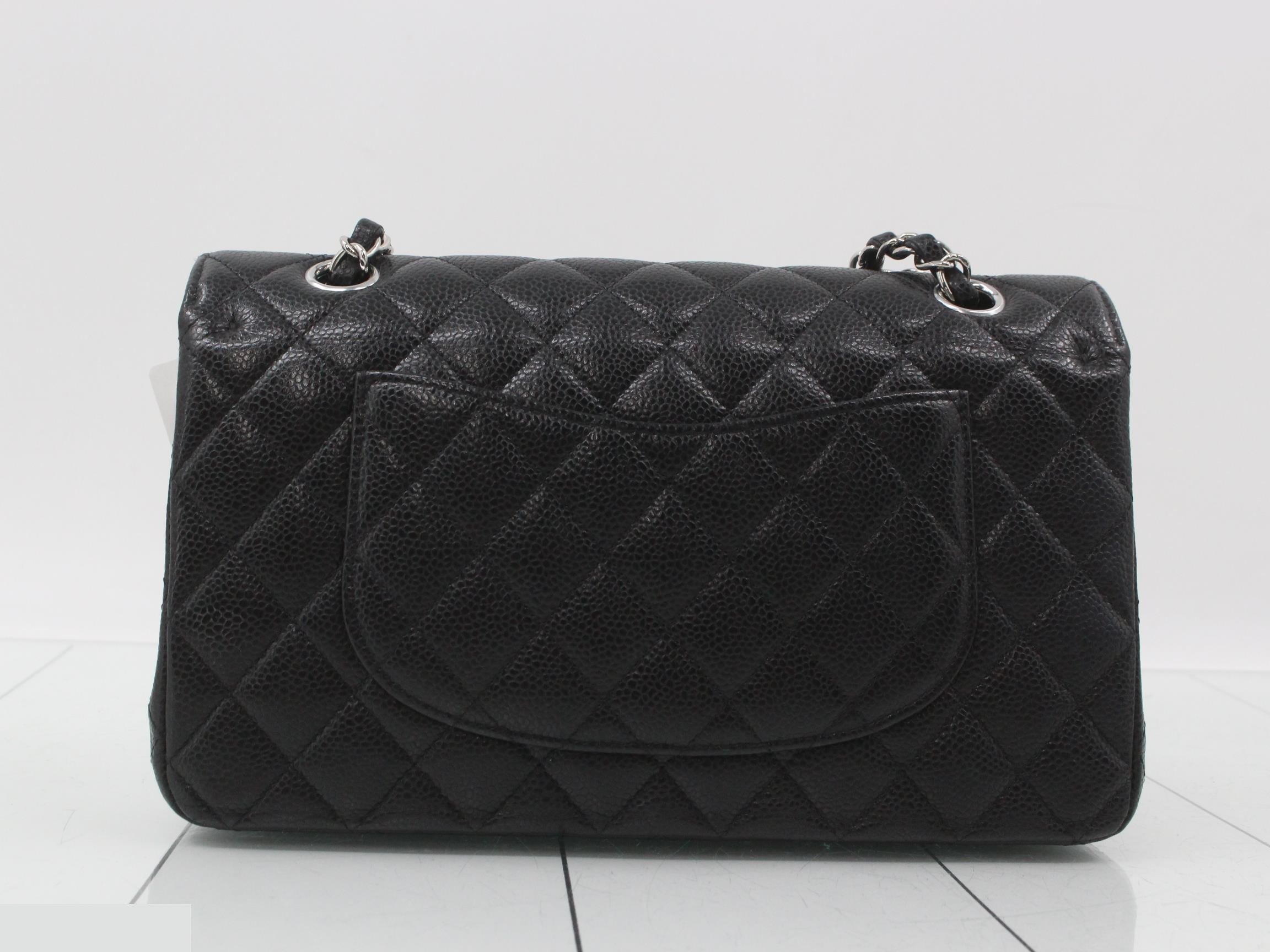 Matelassé 25 Caviar Skin Turnlock Double Flap Double Chain Shoulder Bag — view 2
