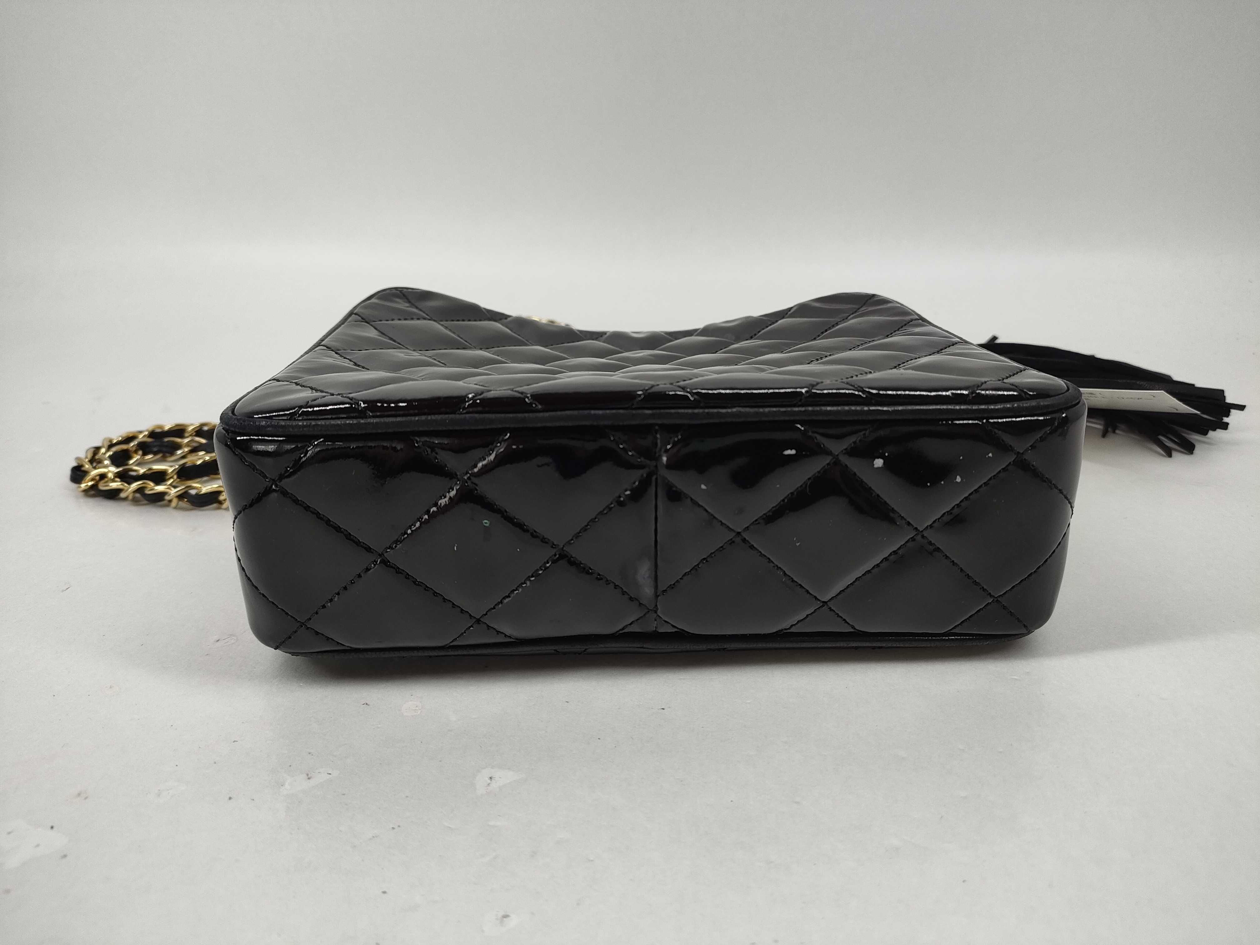 enamel shoulder bag (series number 0) — view 3