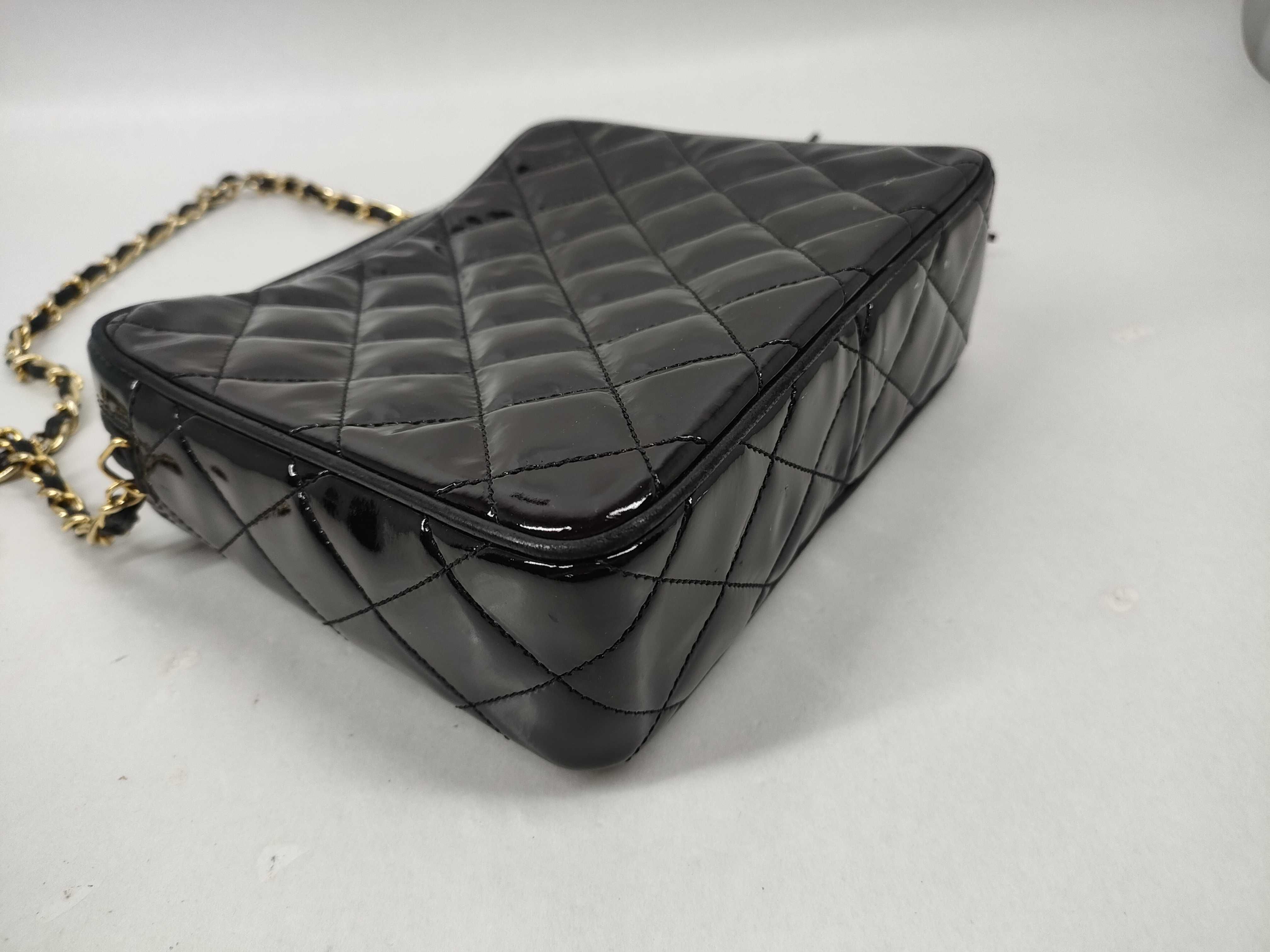 enamel shoulder bag (series number 0) — view 4