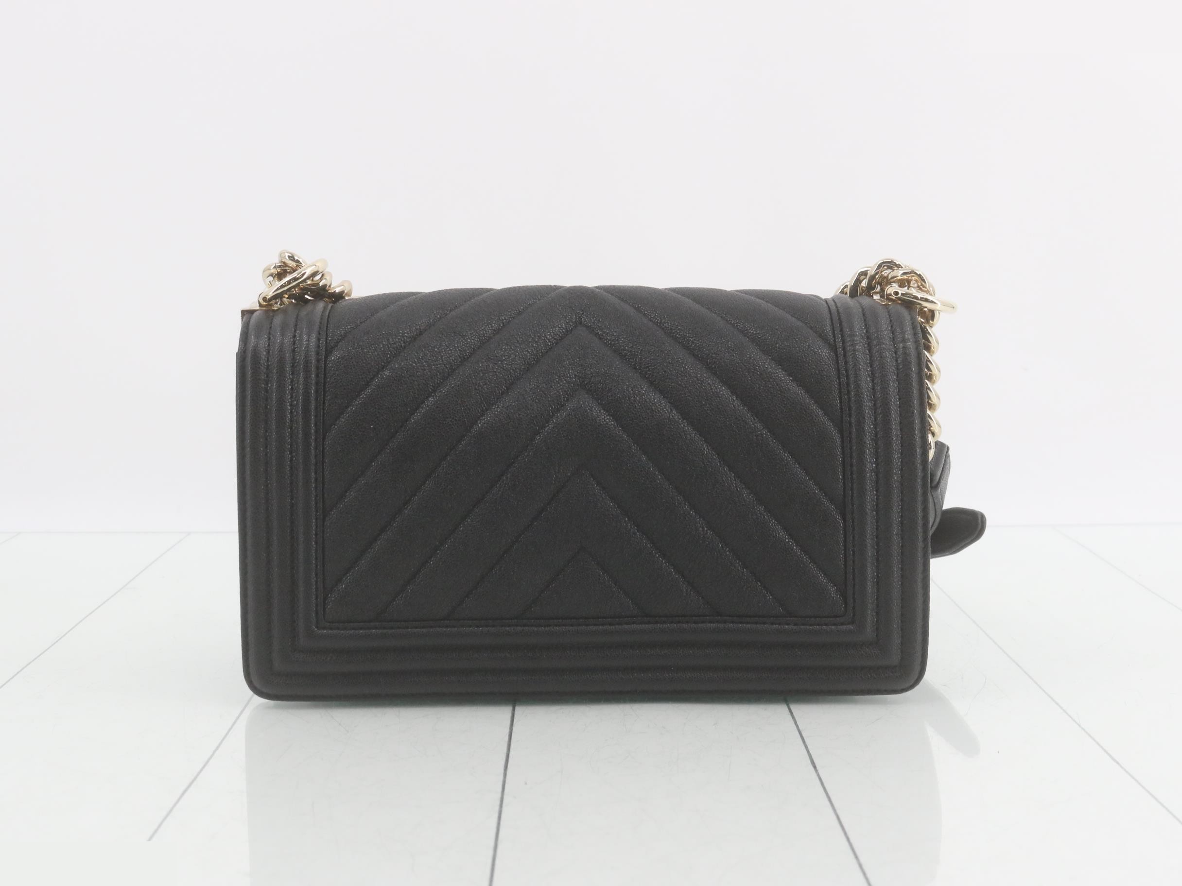 Boy Chanel Shoulder Bag — view 2