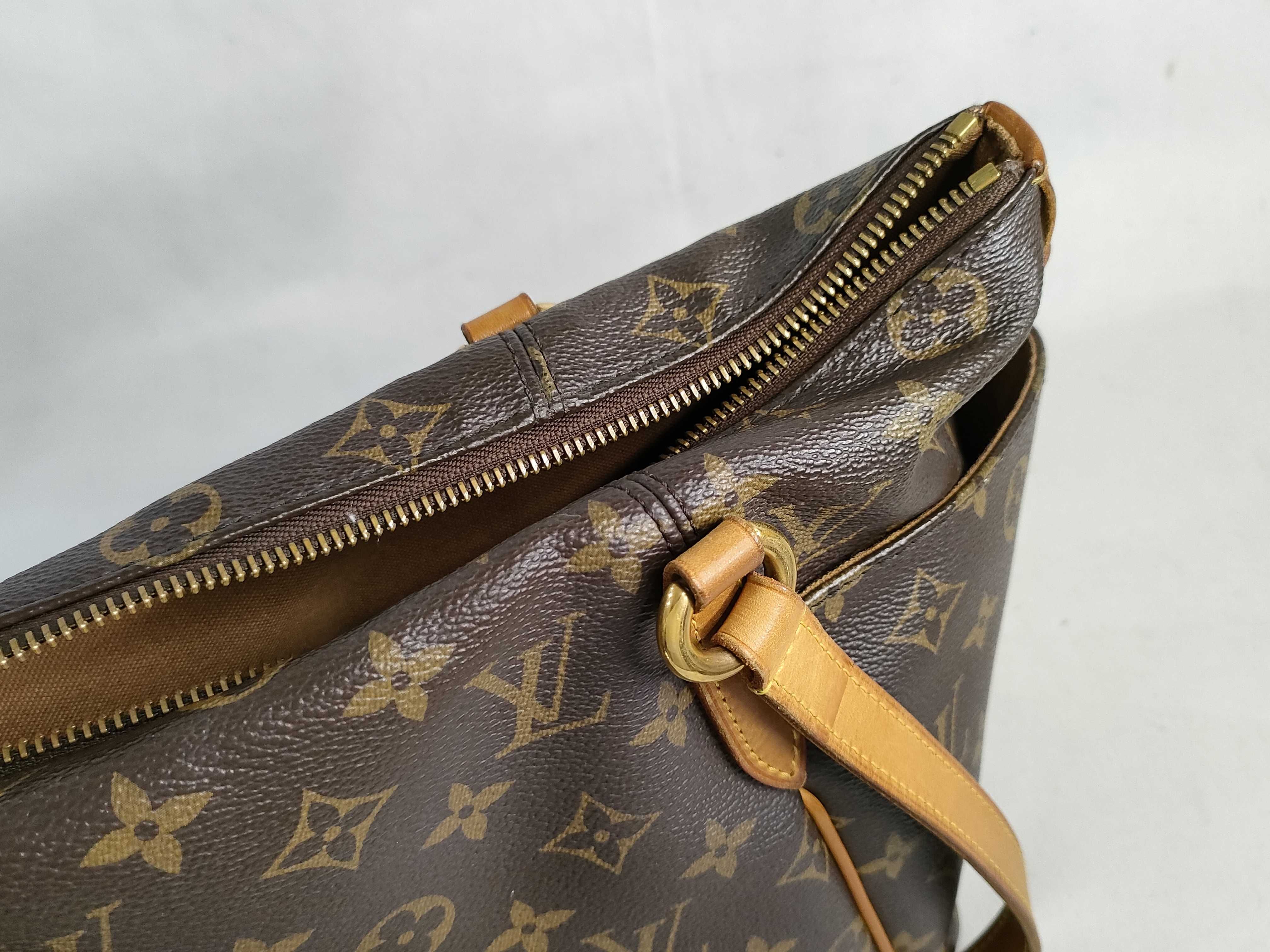 Monogram Totally PM M56688 FL5019 Brown Shoulder Bag — view 15