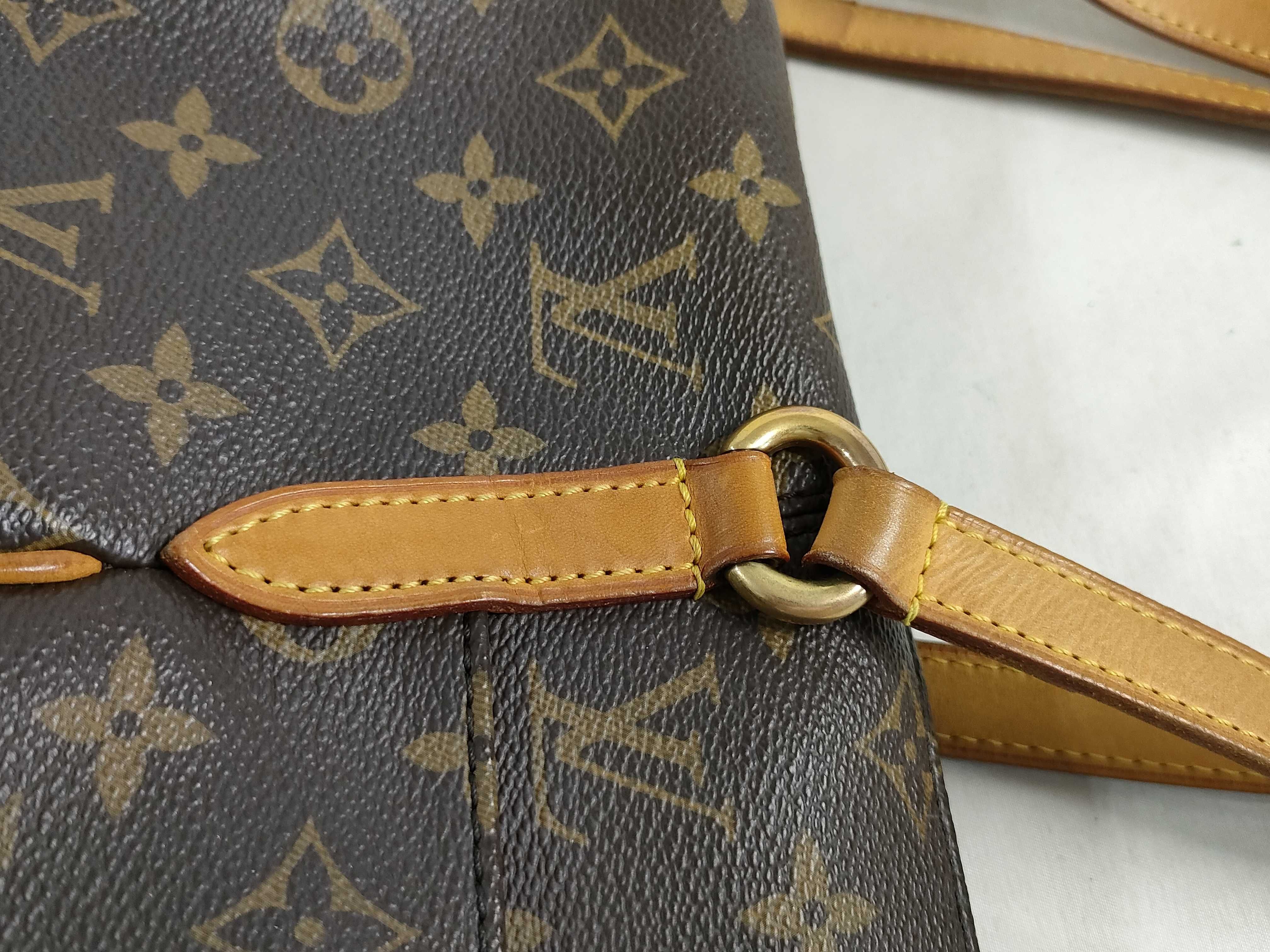 Monogram Totally PM M56688 FL5019 Brown Shoulder Bag — view 5