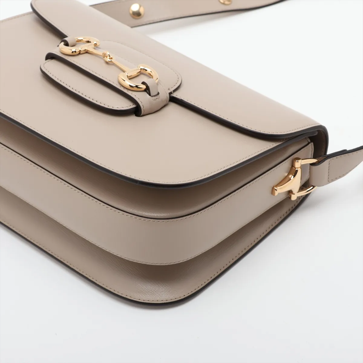 Horsebit 1955 Leather Shoulder Bag, Beige, 602204 — view 3