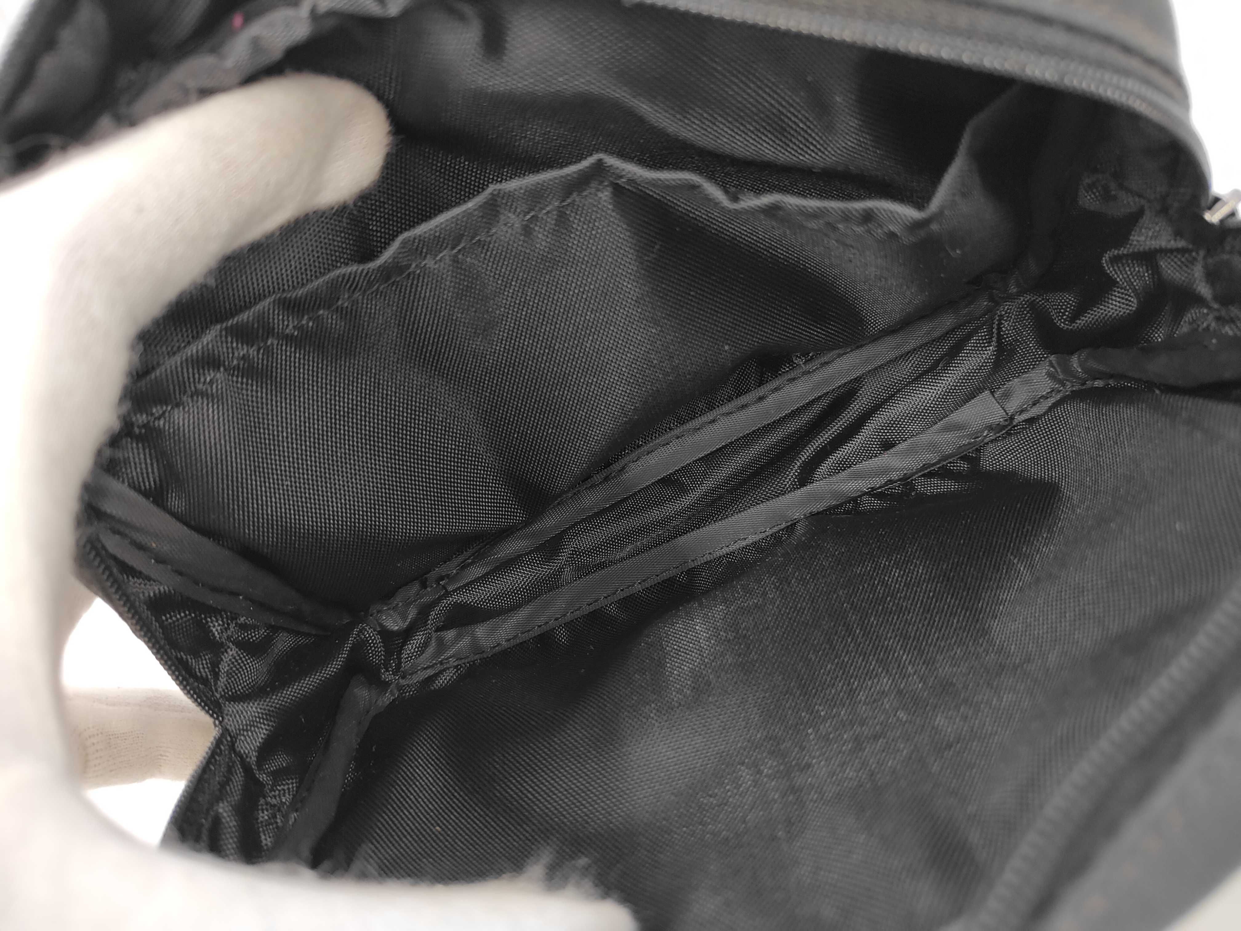 pouch and other accessories — view 5