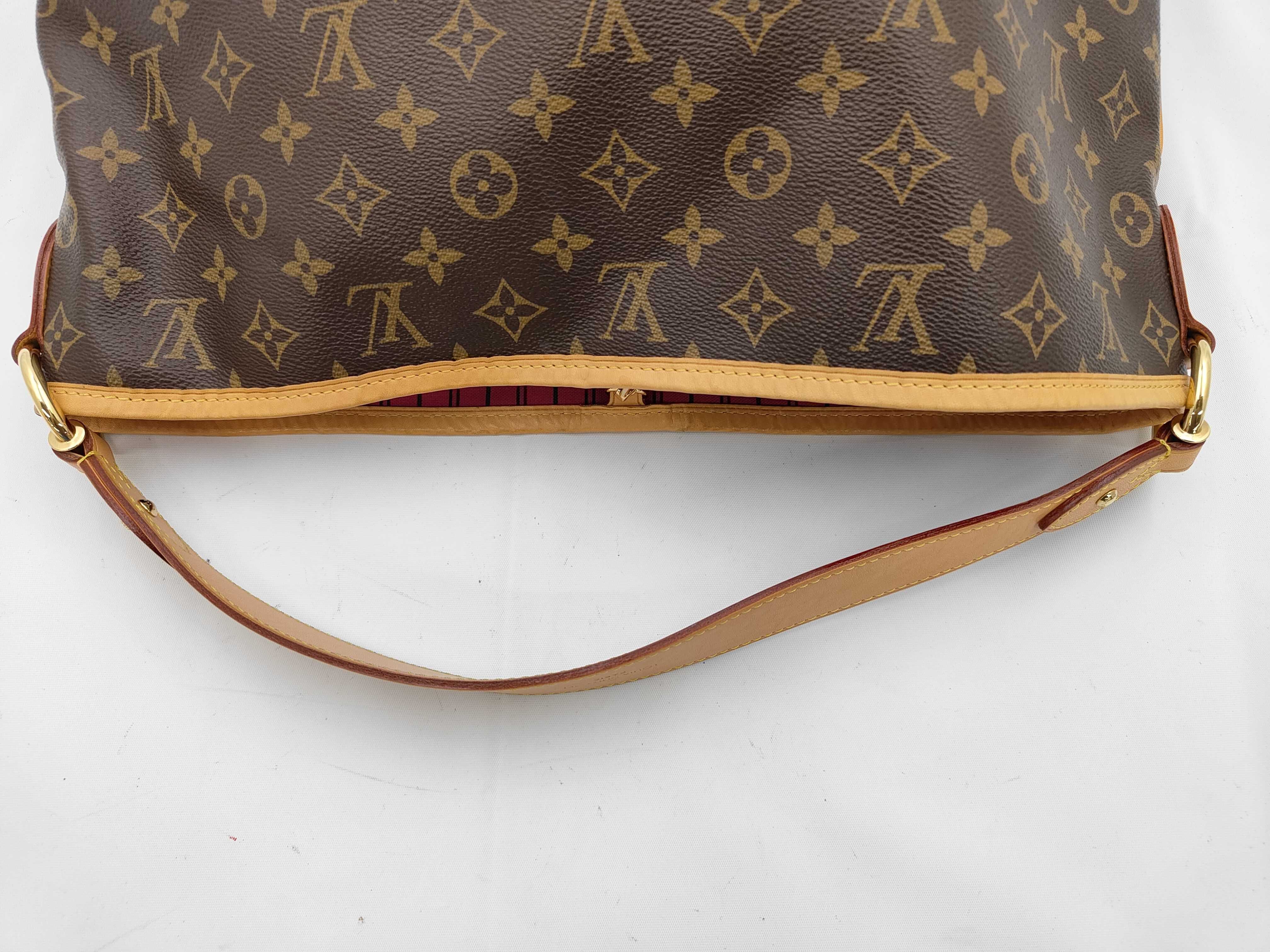 Delightful MM Shoulder Bag, Monogram, M50156, with dust bag. — view 3