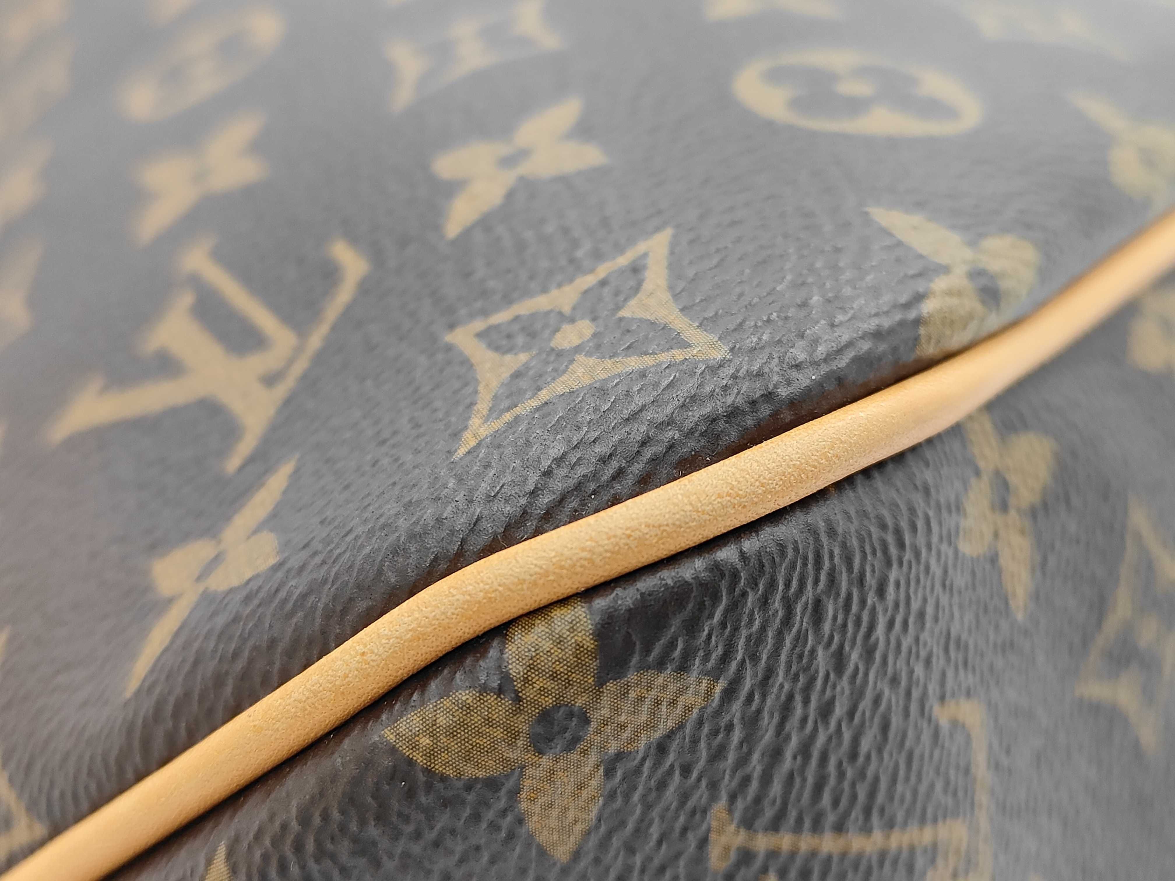 Delightful MM Shoulder Bag, Monogram, M50156, with dust bag. — view 6