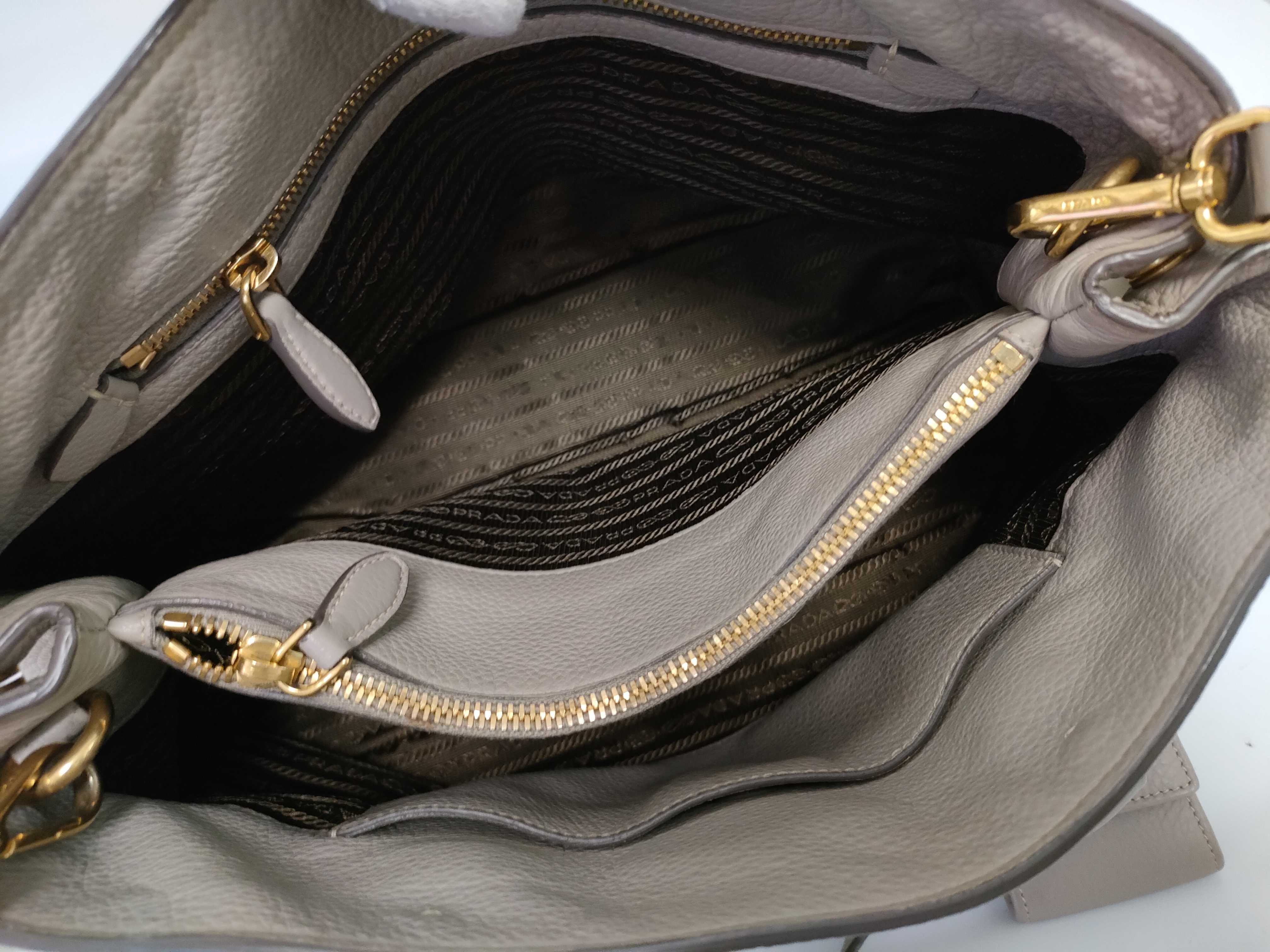 Vitello Phoenix Leather 2-Way Handbag, Greige, 1BA058 (Handbag) — view 13