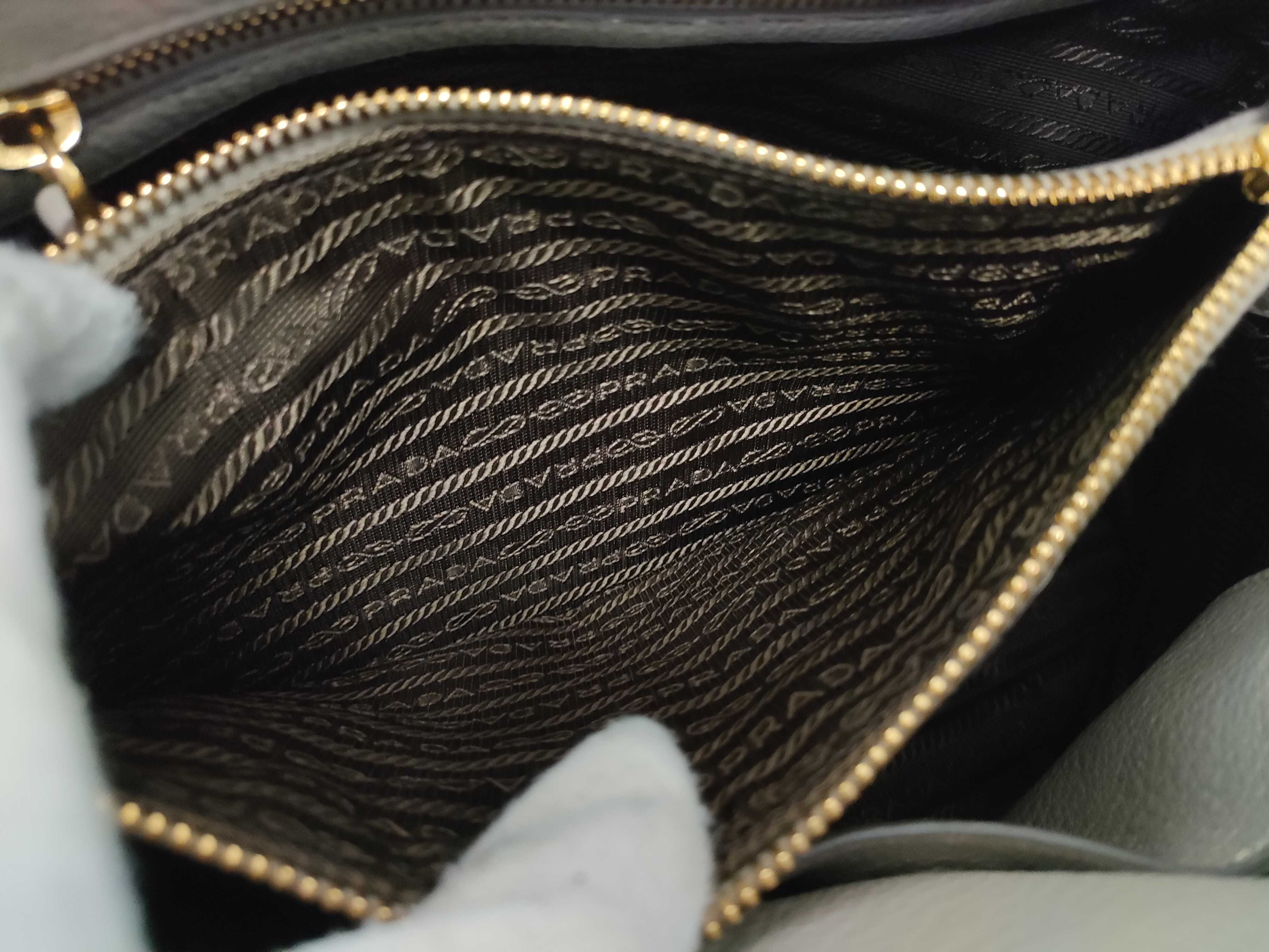 Vitello Phoenix Leather 2-Way Handbag, Greige, 1BA058 (Handbag) — view 8