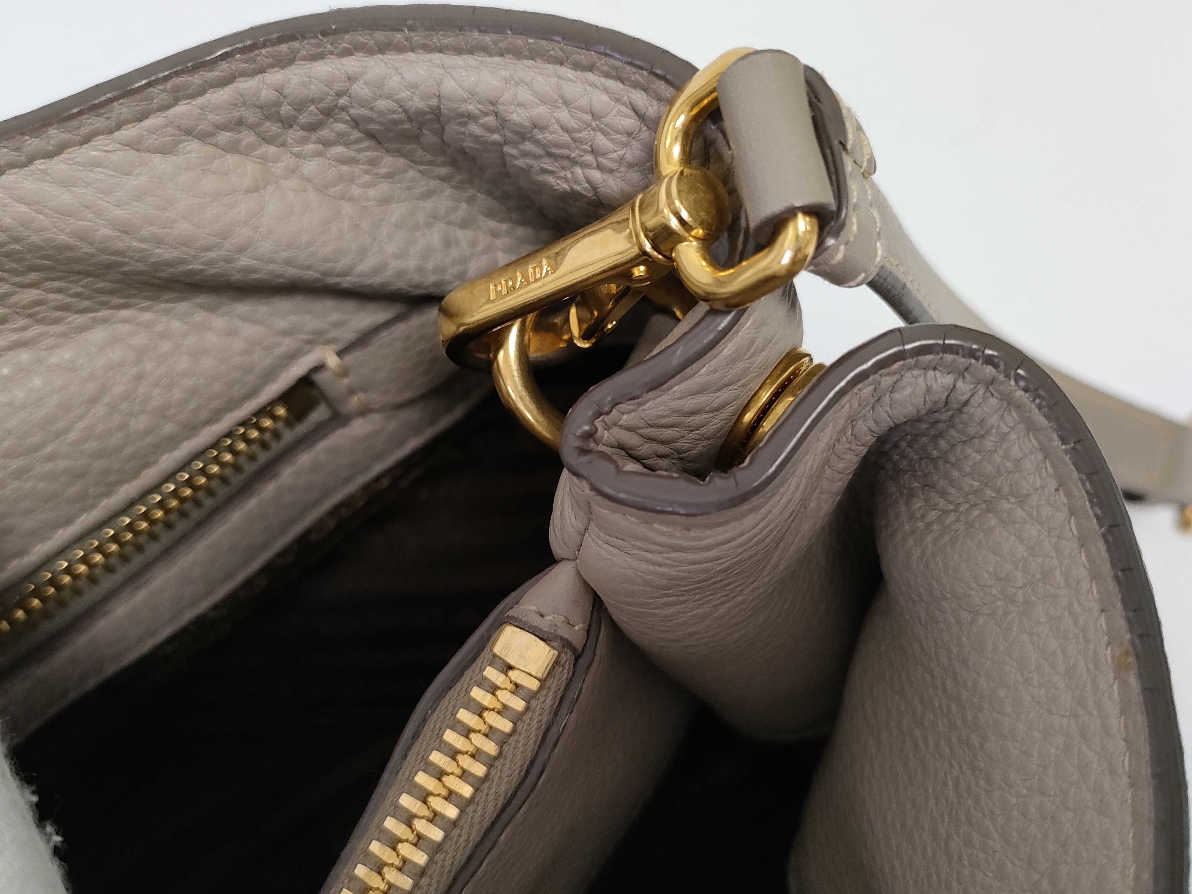 Vitello Phoenix Leather 2-Way Handbag, Greige, 1BA058 (Handbag) — view 10