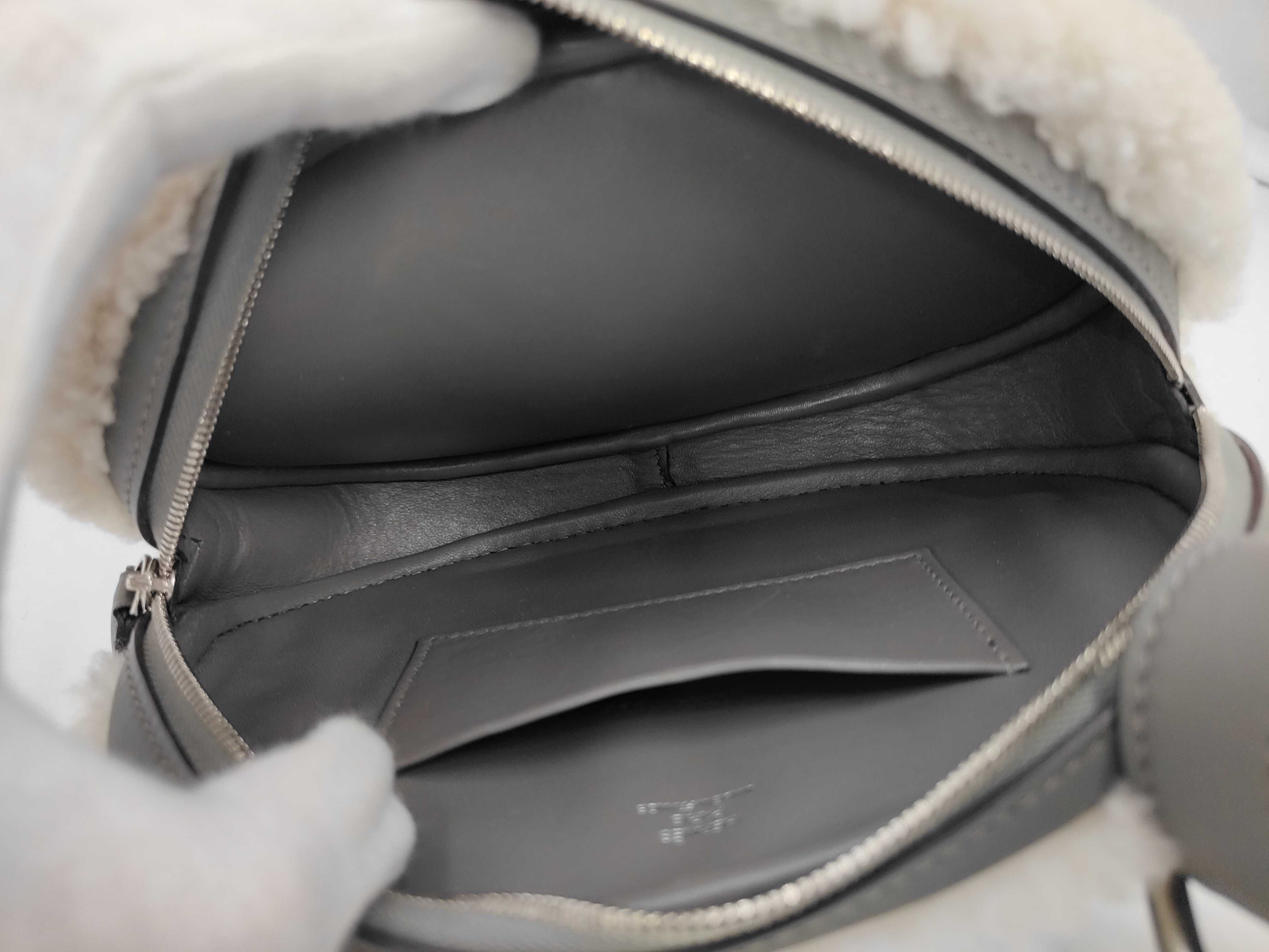 In-the-Loop 2-Way Leather x Boa Mouton Belt Bag 2025 Ecru/Gris Meyer Rare Excellent Condition Includes 2 Dust Bags In-the-Loop plush belt bag Shoulder bag — view 8