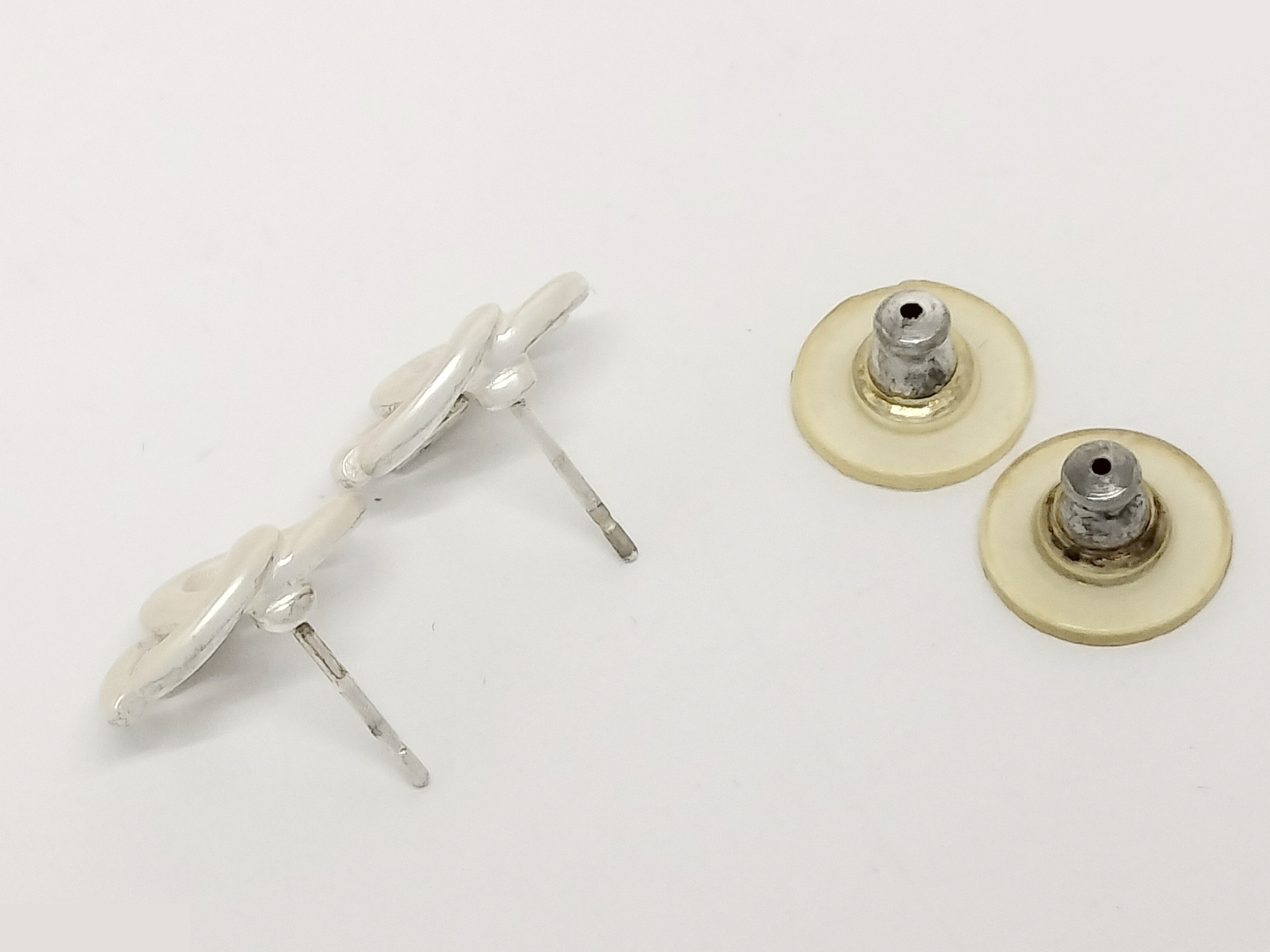 Coco Twisted Silver Earrings 01A — view 2