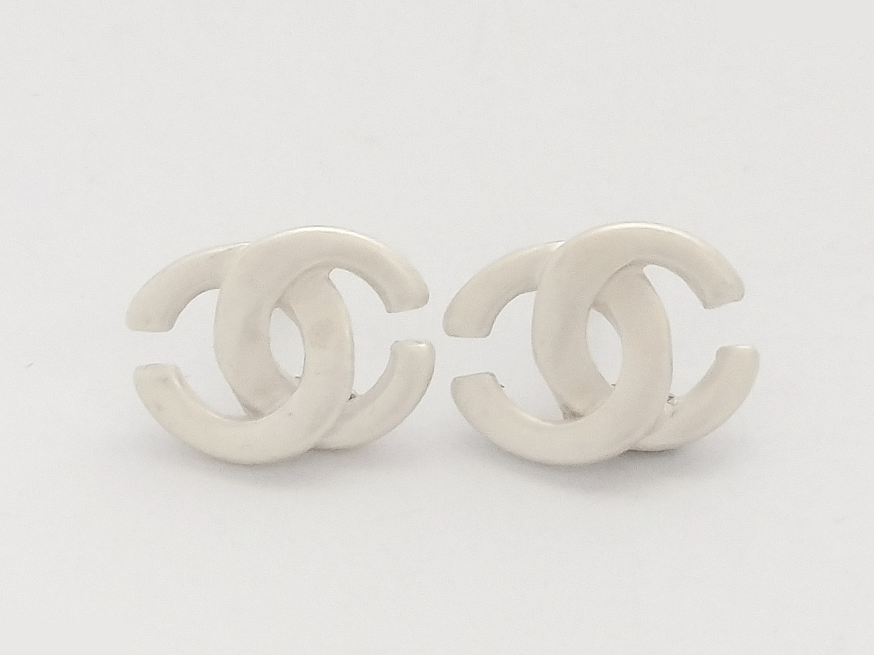 Coco Twisted Silver Earrings 01A — view 6