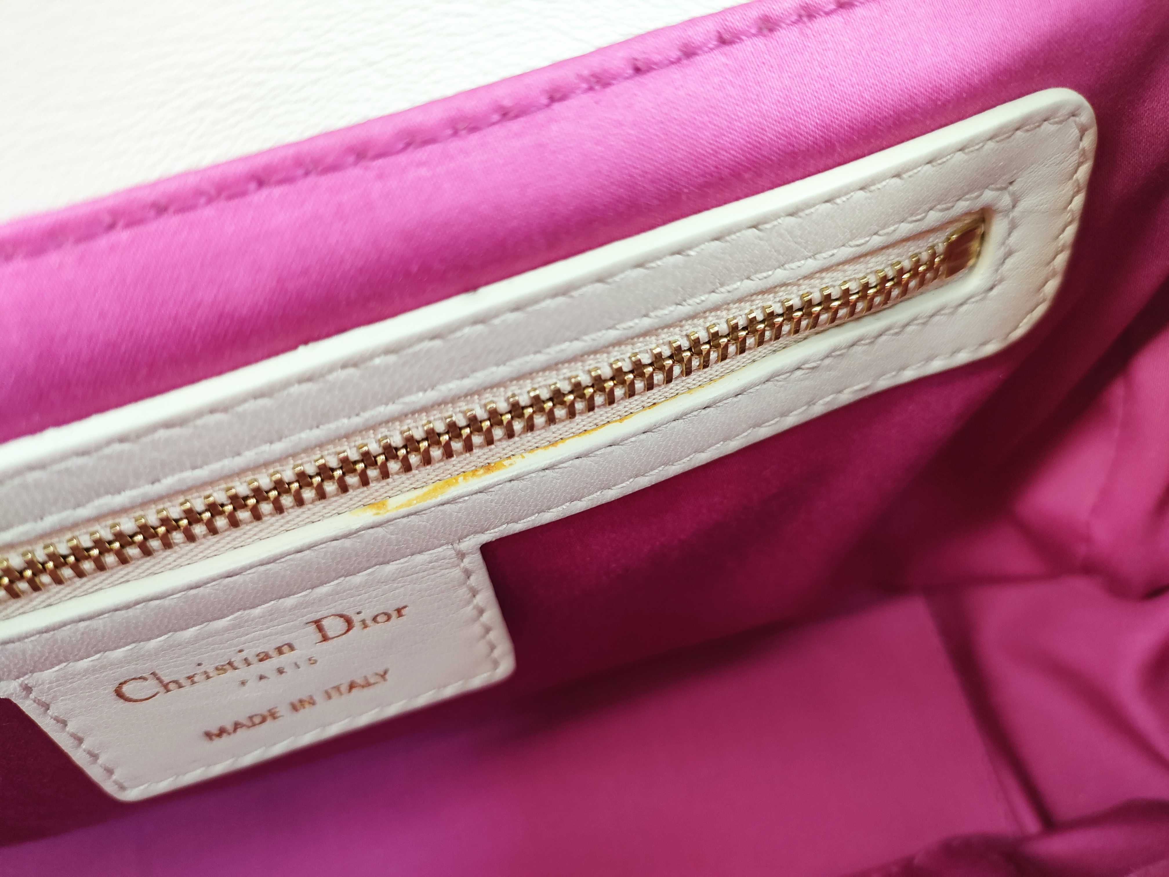 Chain Shoulder Bag / Quilted / 01-B0-0152 Shoulder Bag — view 13