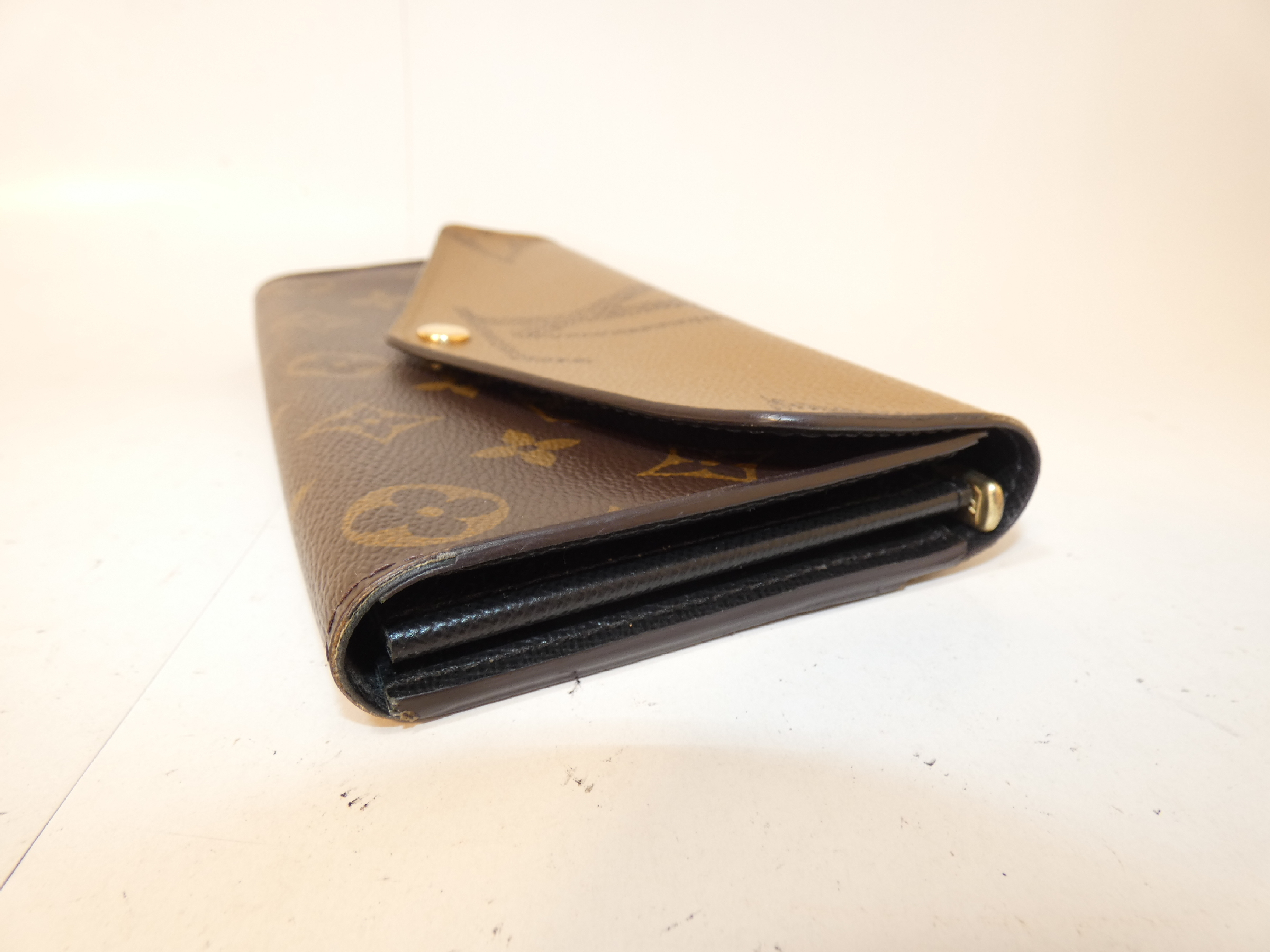 Monogram Giant Reverse Portefeuille Sarah Long Wallet — view 6