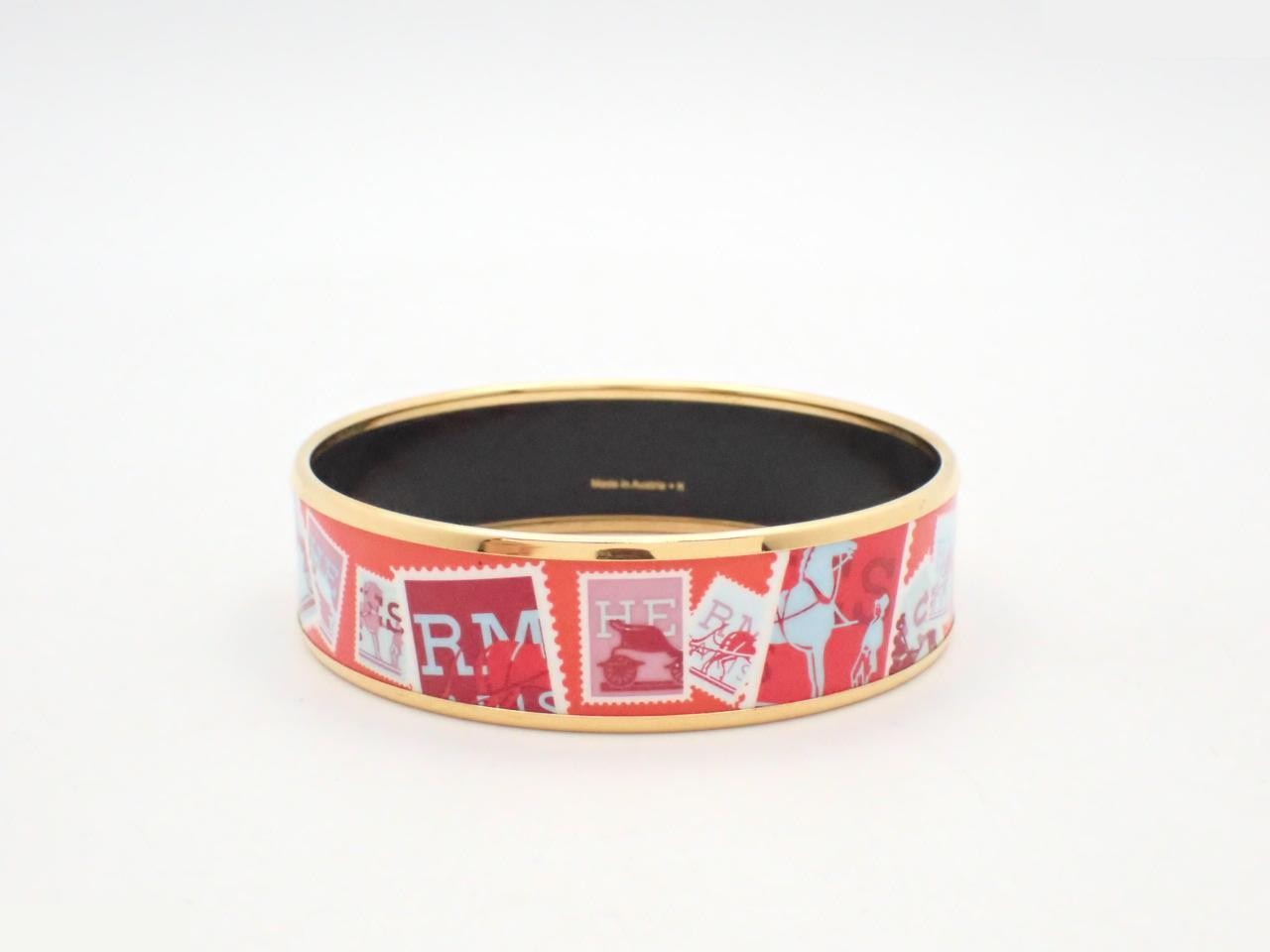 Enamel, wrist circumference approximately 19 cm — view 2