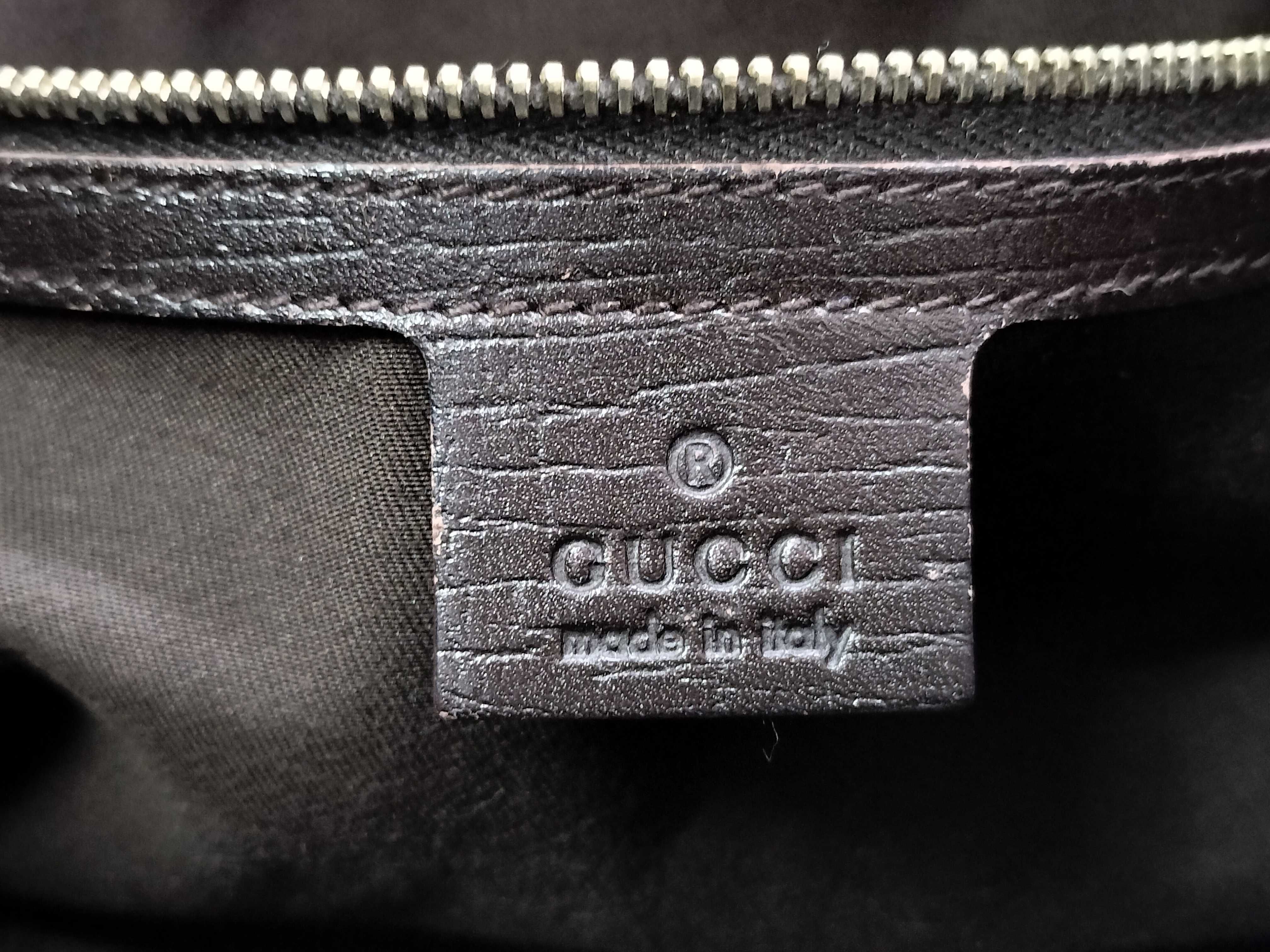GG Canvas Gucci Handbag — view 8