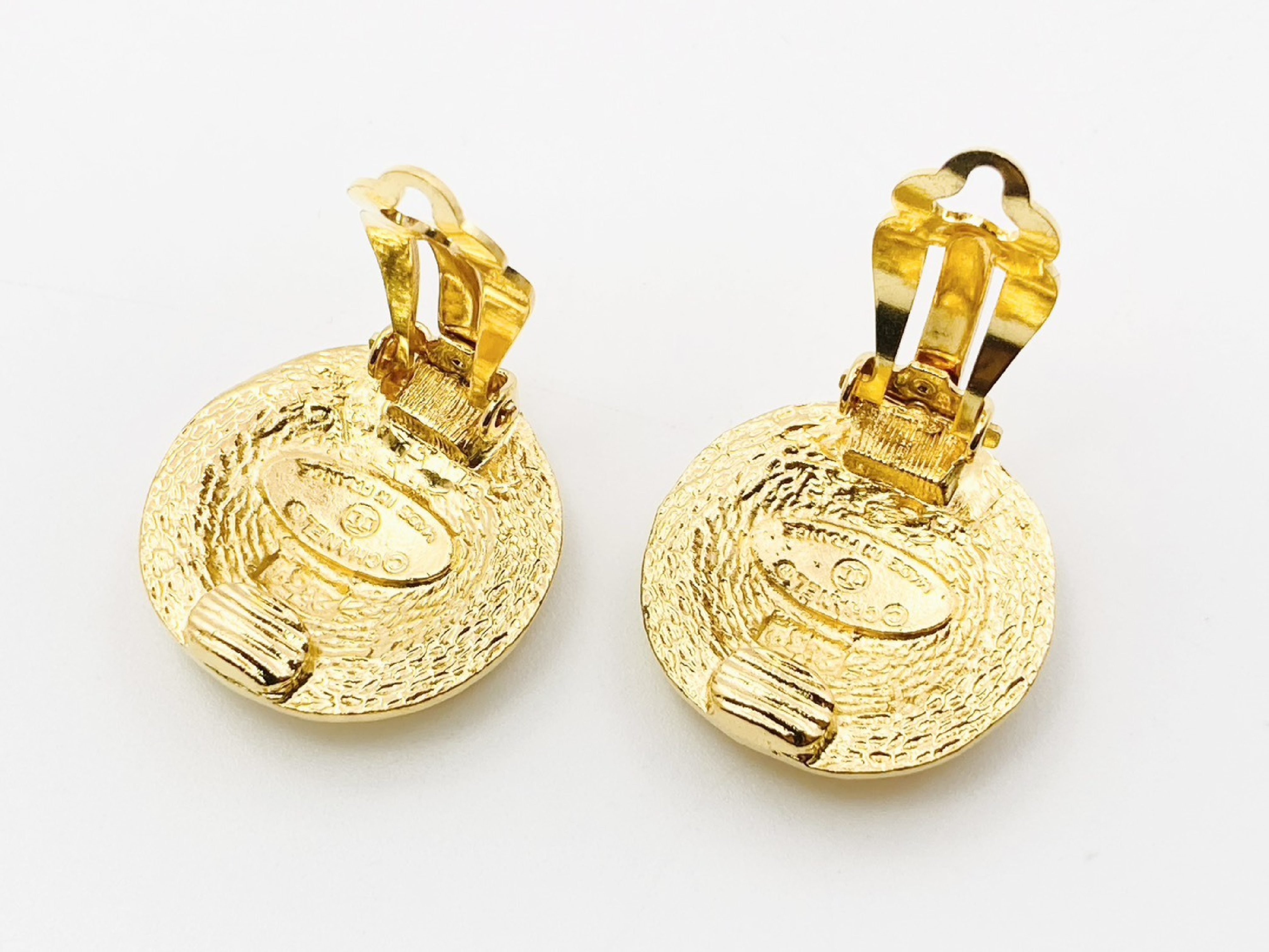 Coco Mark Round Earrings (with comments, item number 2331) Gold Earrings — view 3