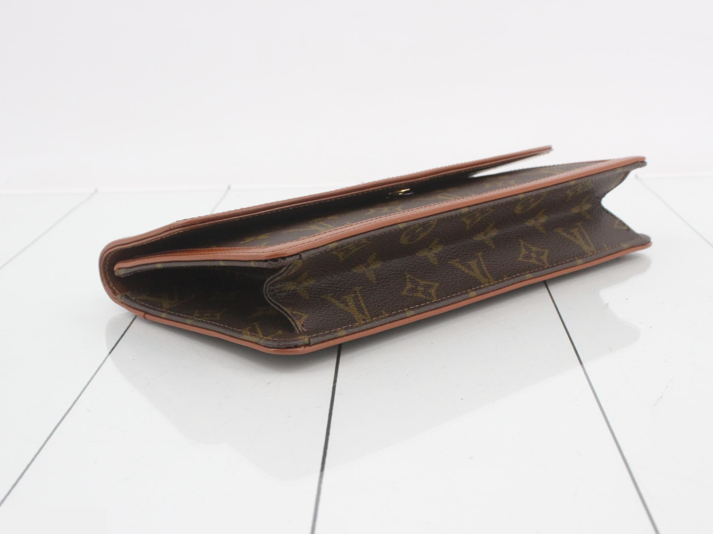 M51810 Pochette Dam GM — view 5
