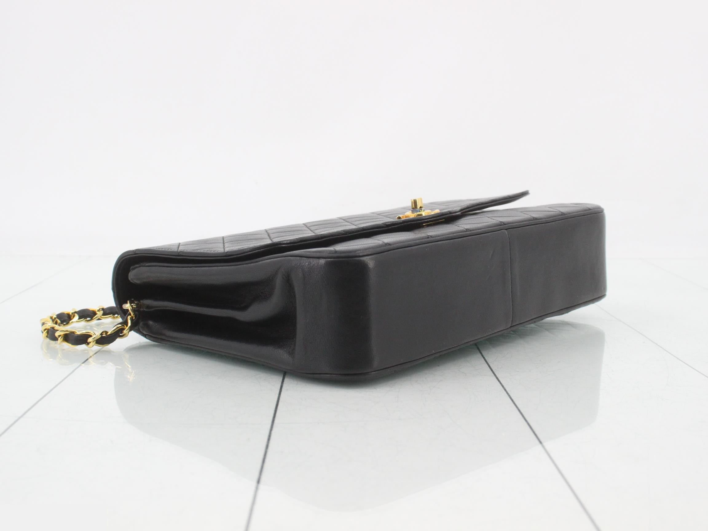 Matelassé Chain Shoulder Bag, Lambskin, Black & Gold — view 5