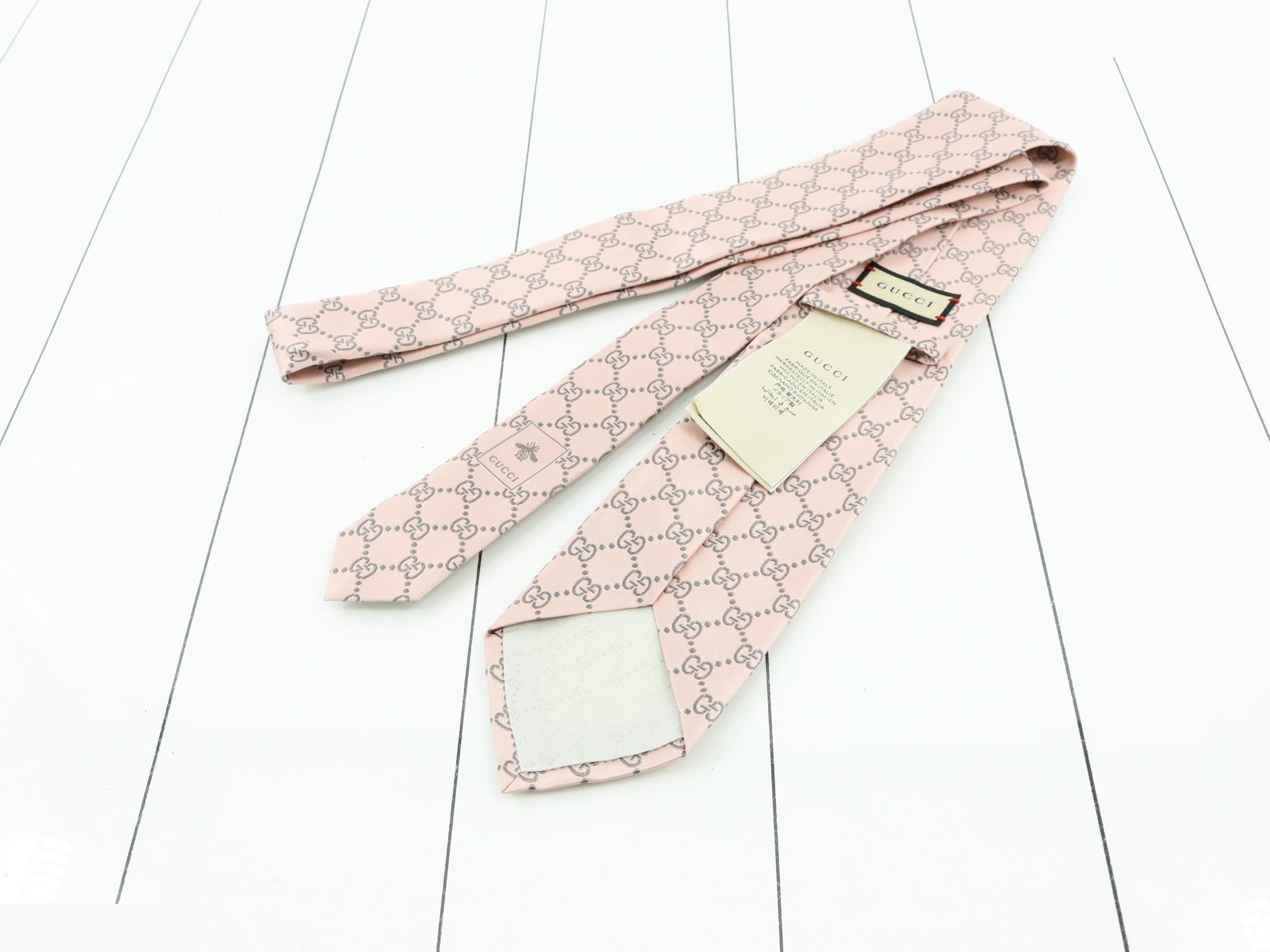 GG pattern tie — view 2