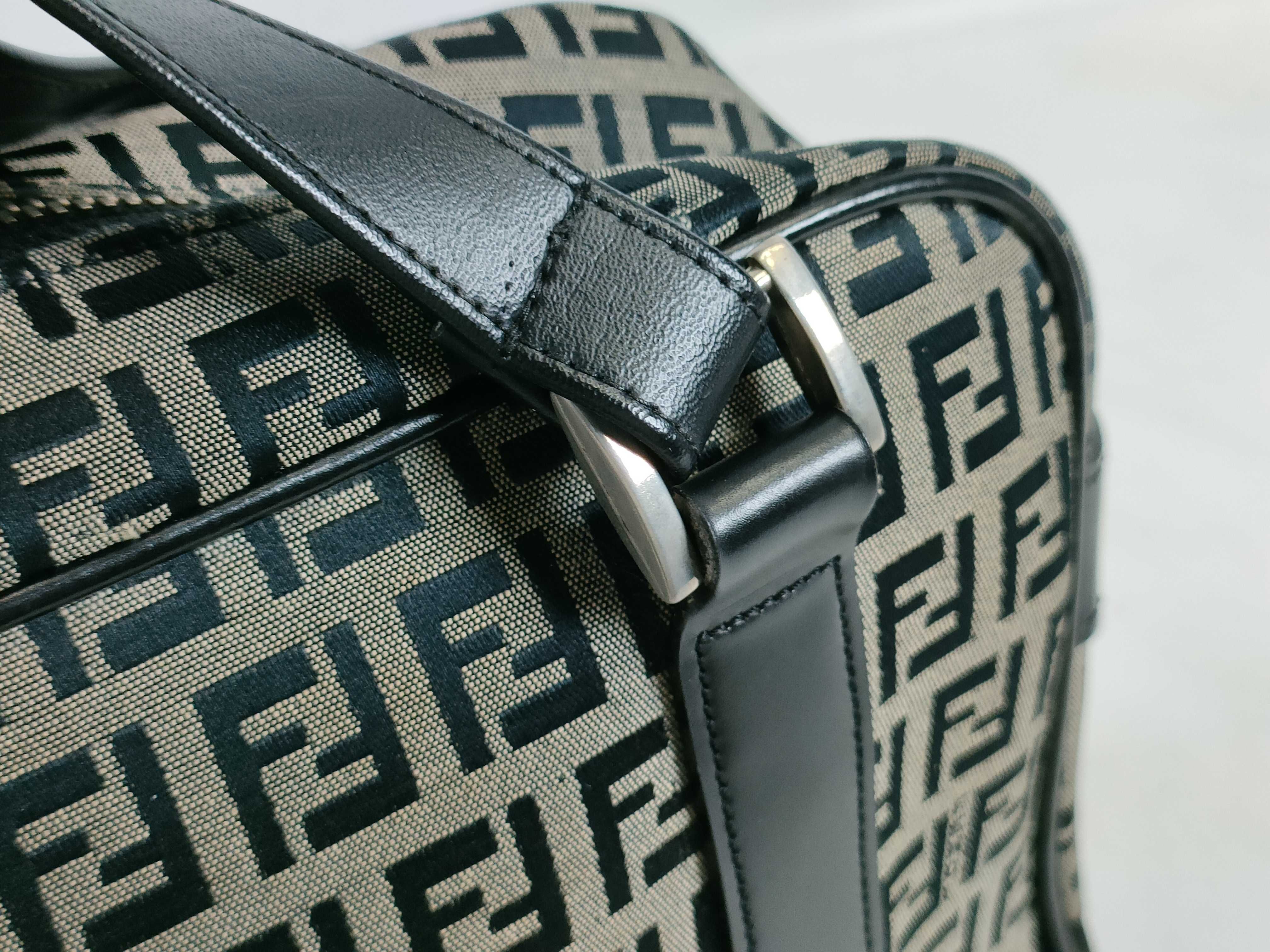 canvas tote bag with aftermarket handles (handbag) — view 5
