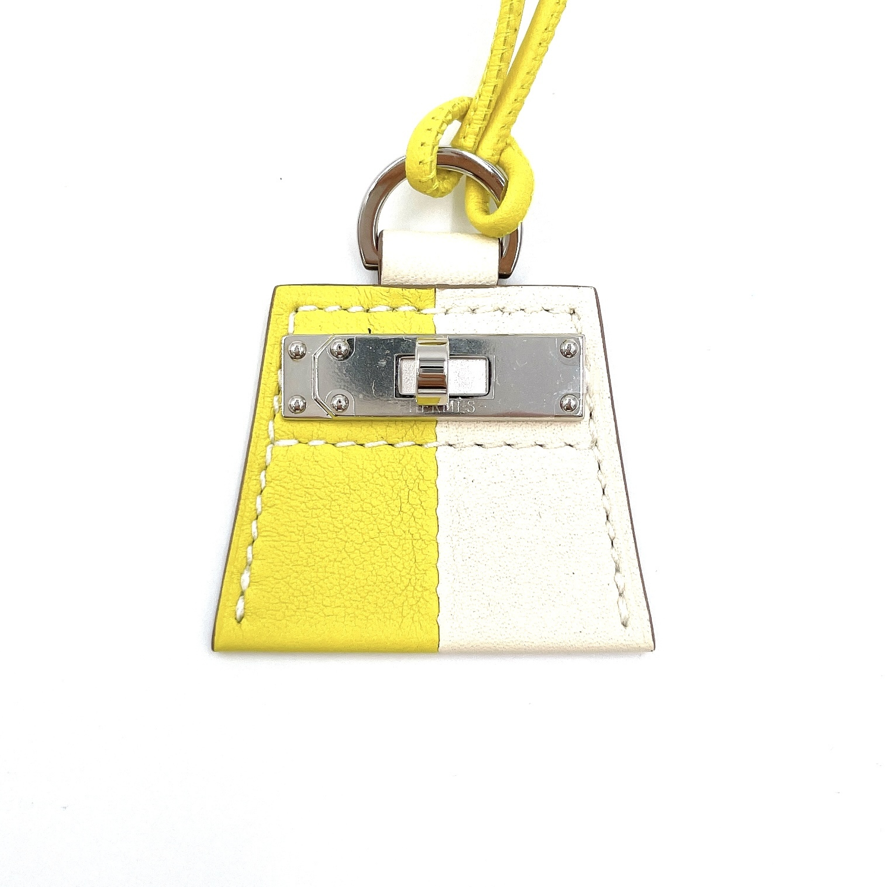 Mon Petit Kelly Swift Lime Craie Choker Necklace — view 2