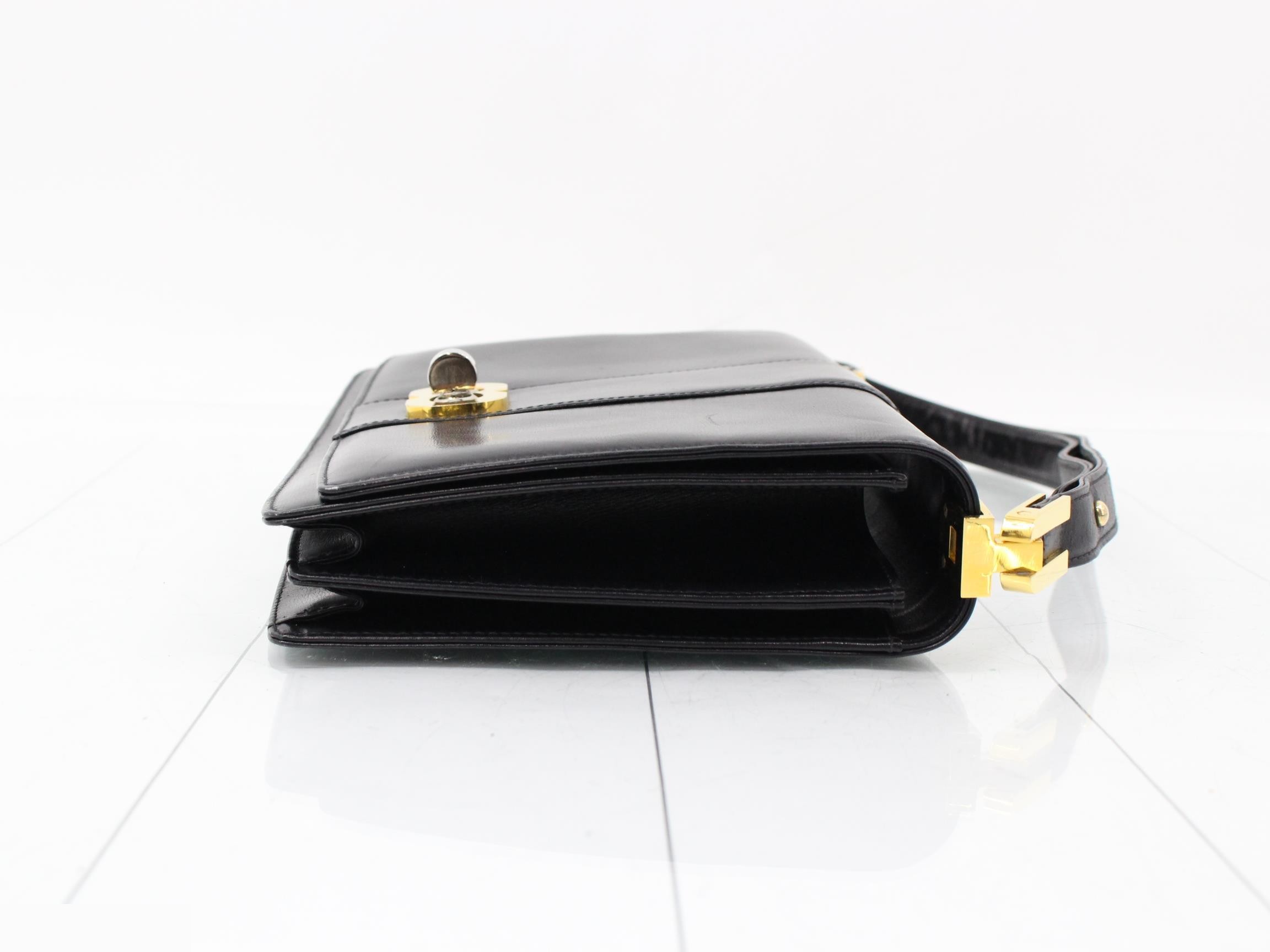 shoulder bag — view 3