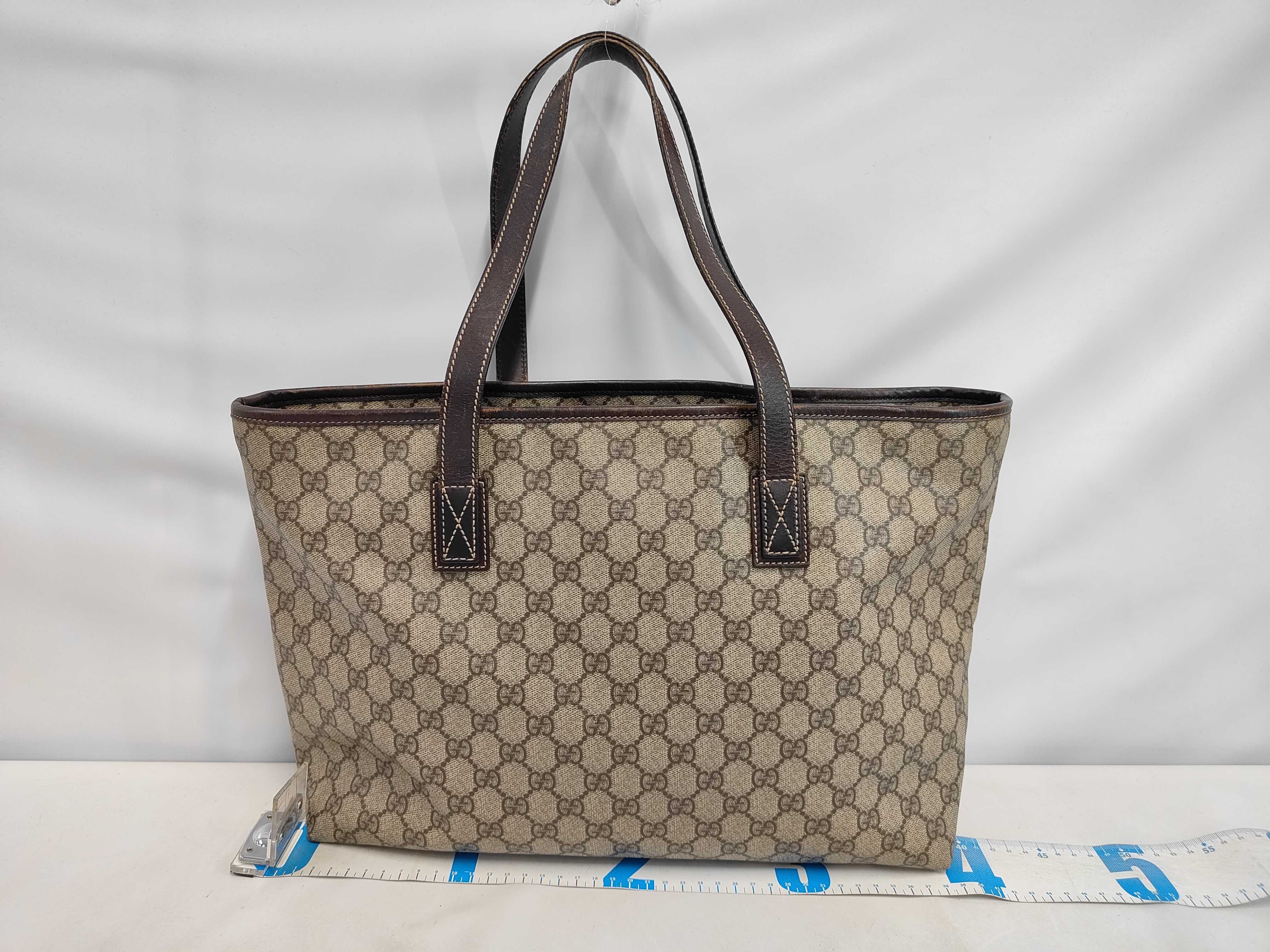 GG Supreme Tote Bag — view 2