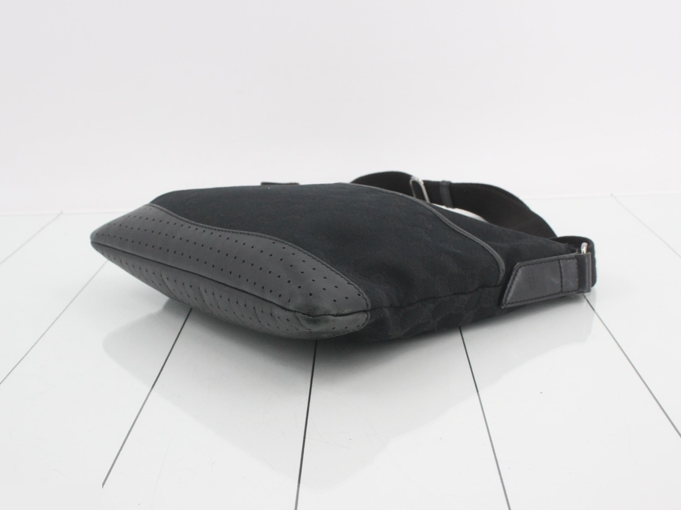 GG Canvas (Bag) - Shoulder Bag — view 6