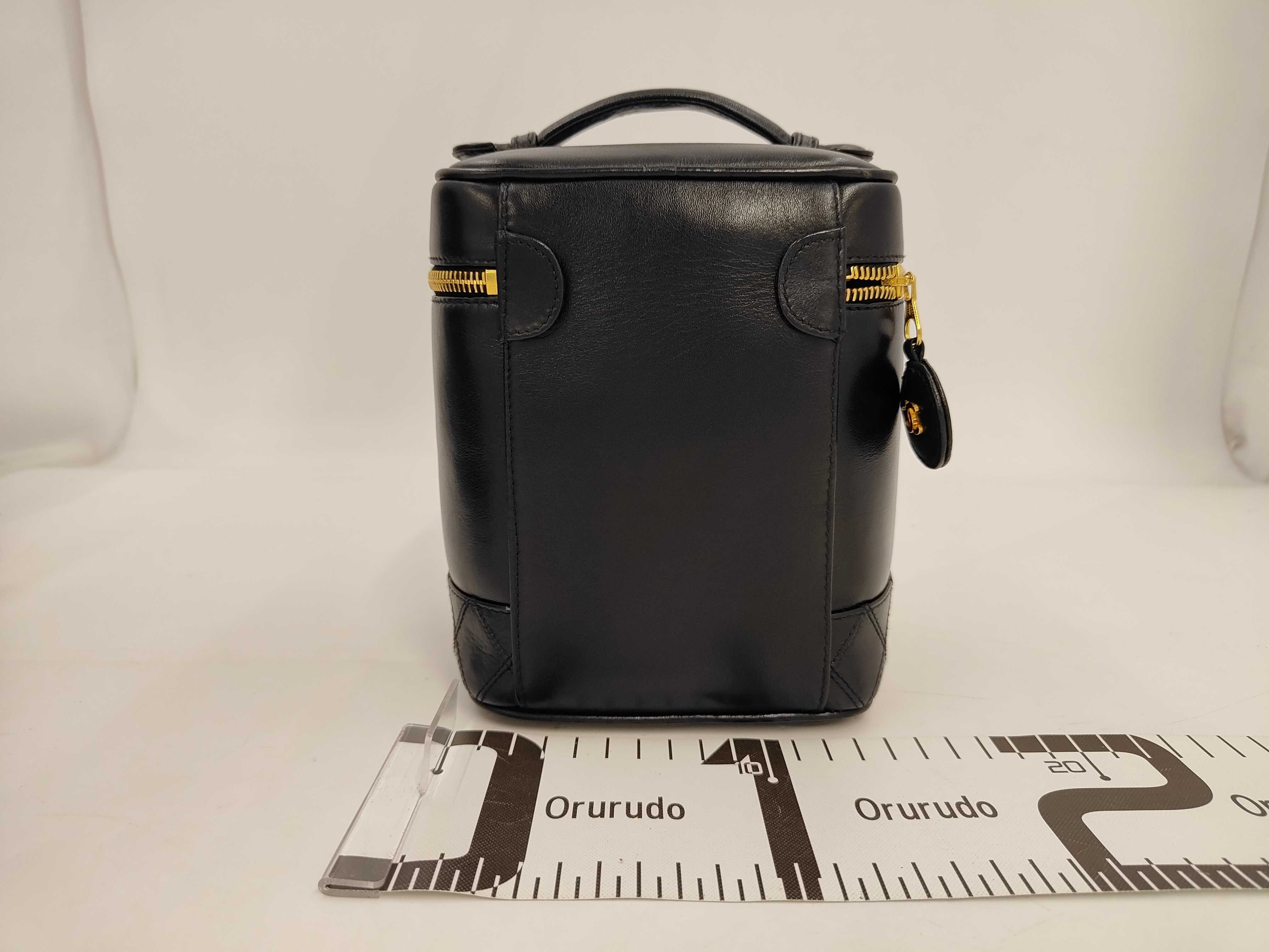 Bicolore Lambskin Black Vanity Bag — view 2