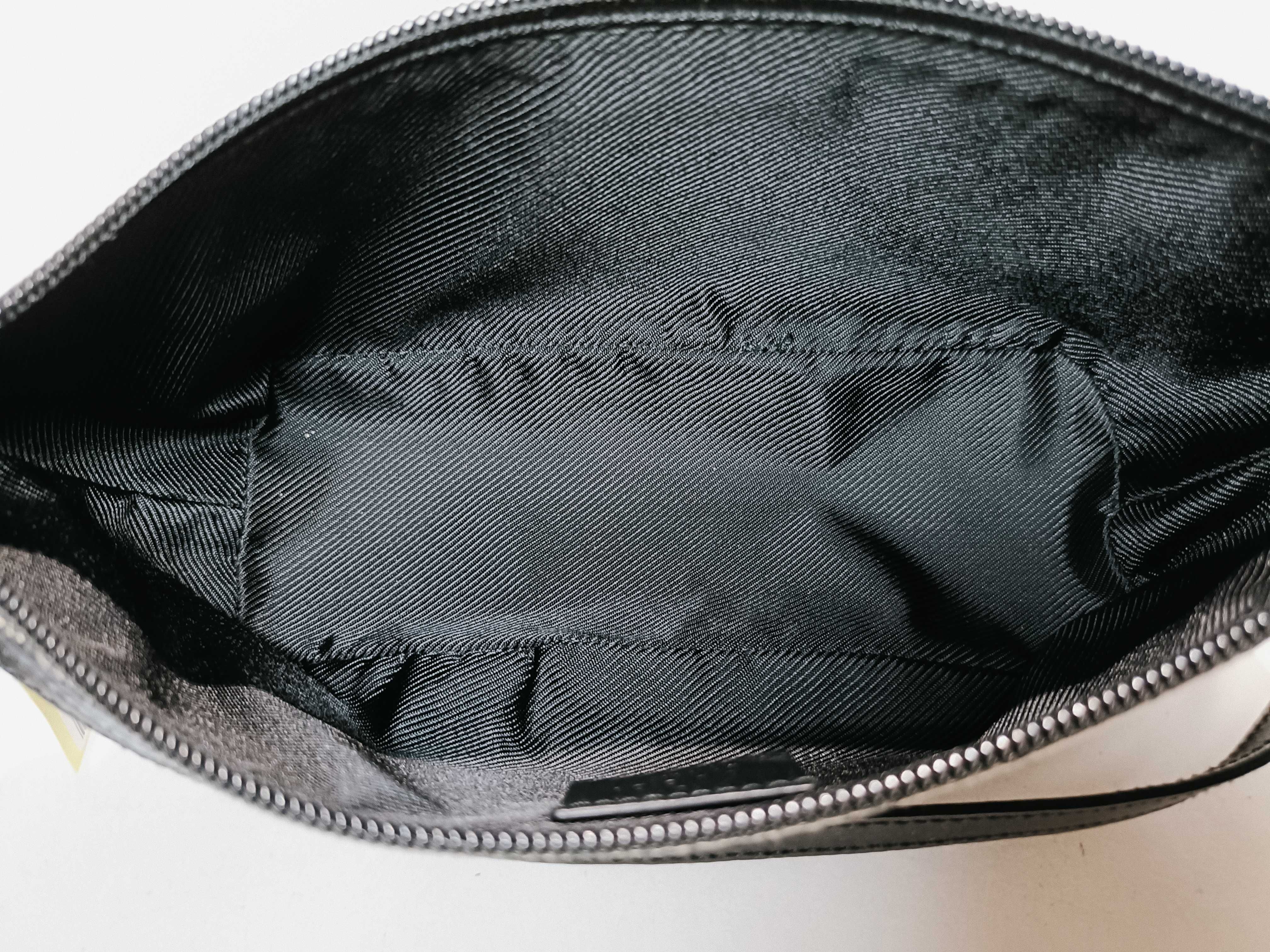 GG Canvas Accessory Pouch 039 1103 2123 Beige x Black Handbag — view 11