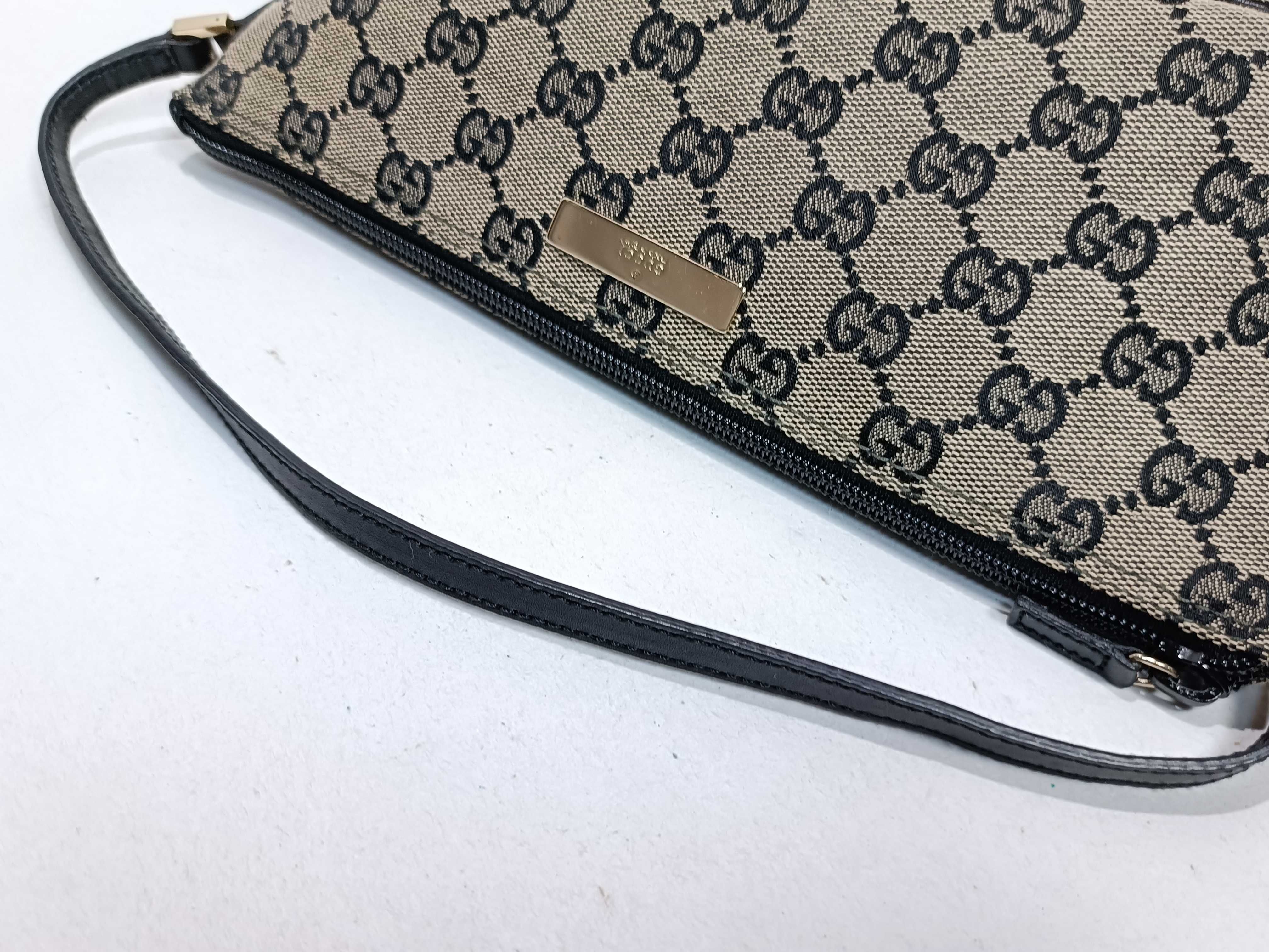 GG Canvas Accessory Pouch 039 1103 2123 Beige x Black Handbag — view 3
