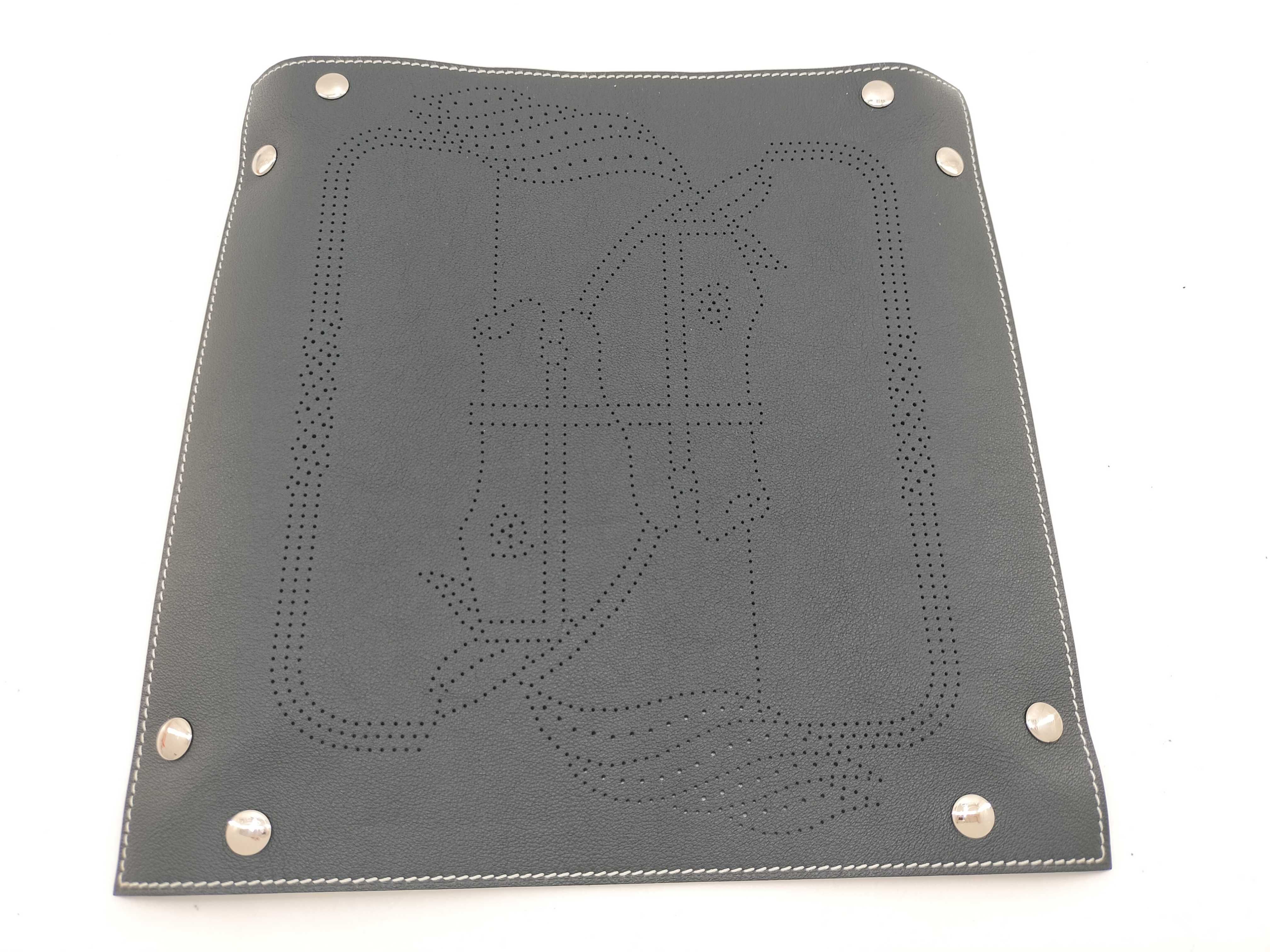 Vide Pochette Tray MM Perforated Leather Other Accessories — view 8