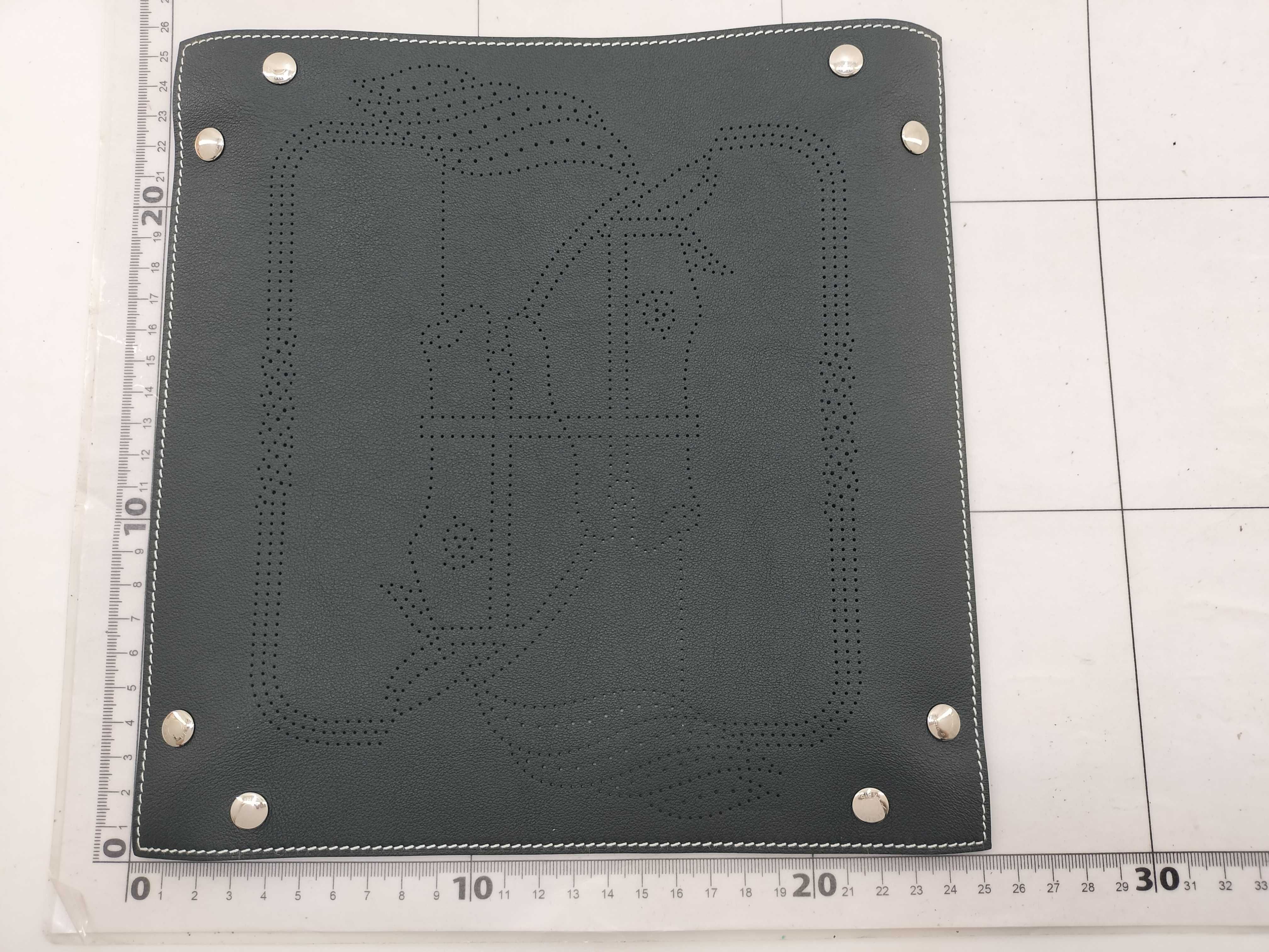 Vide Pochette Tray MM Perforated Leather Other Accessories — view 9
