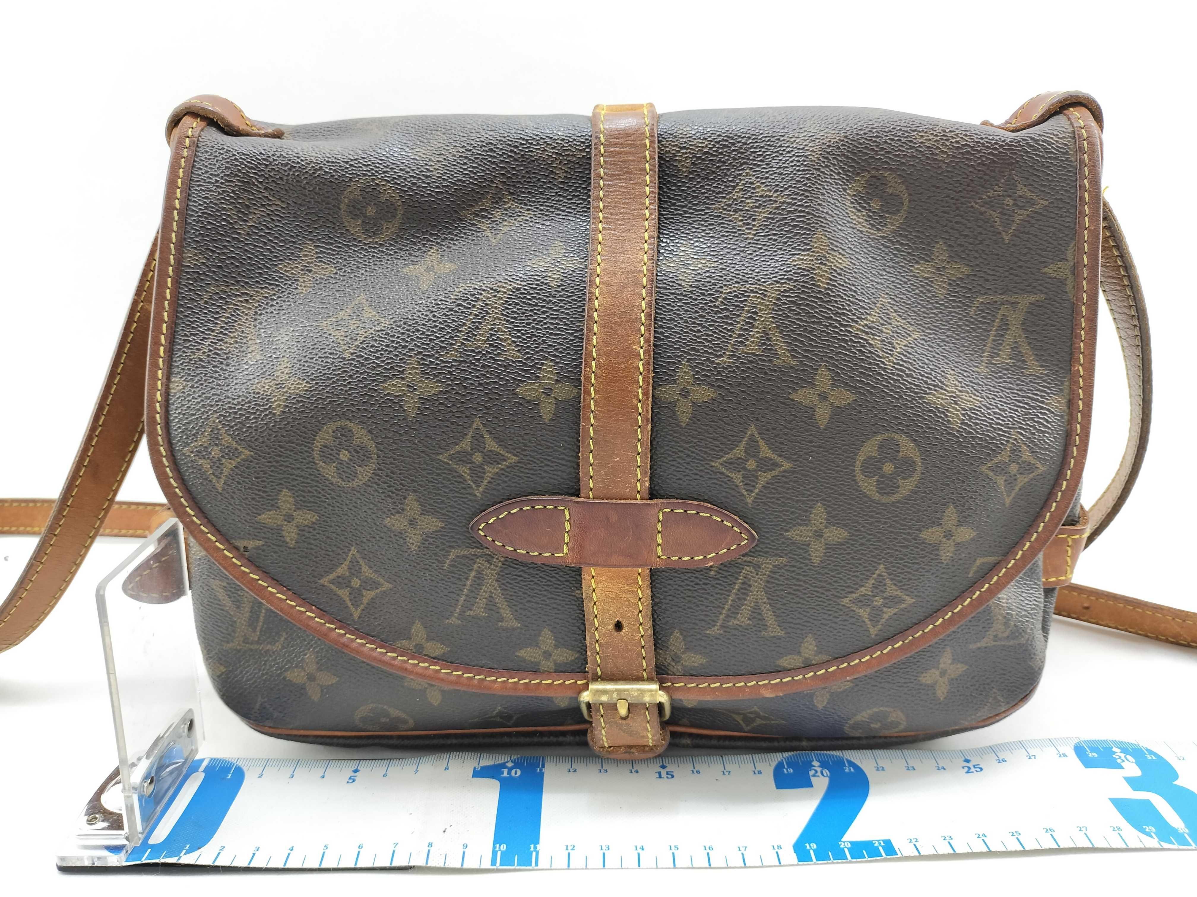 Monogram Louis Vuitton Monogram Shoulder Bag Saumur 30 M42256 Shoulder Bag — view 2