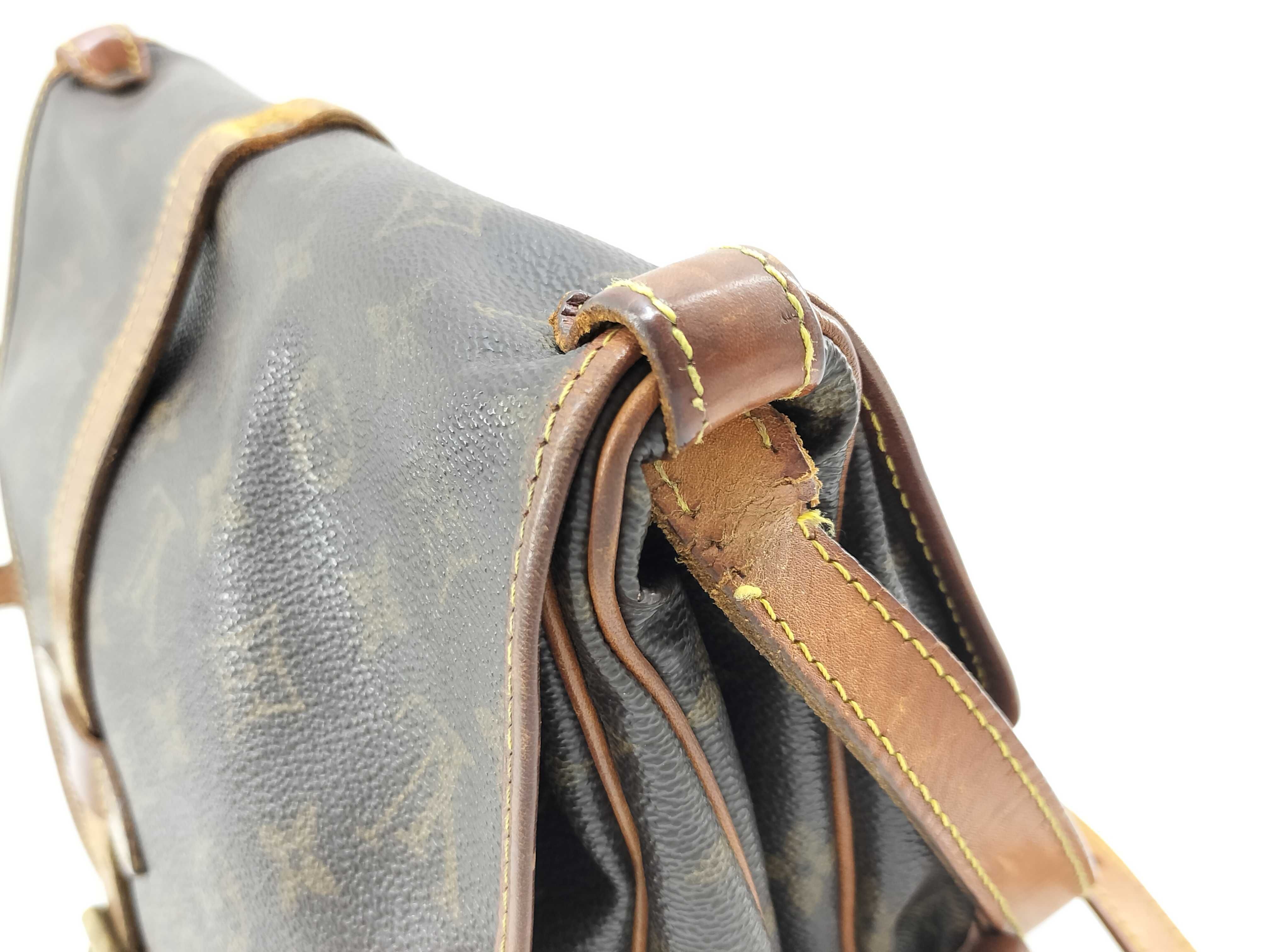 Monogram Louis Vuitton Monogram Shoulder Bag Saumur 30 M42256 Shoulder Bag — view 3