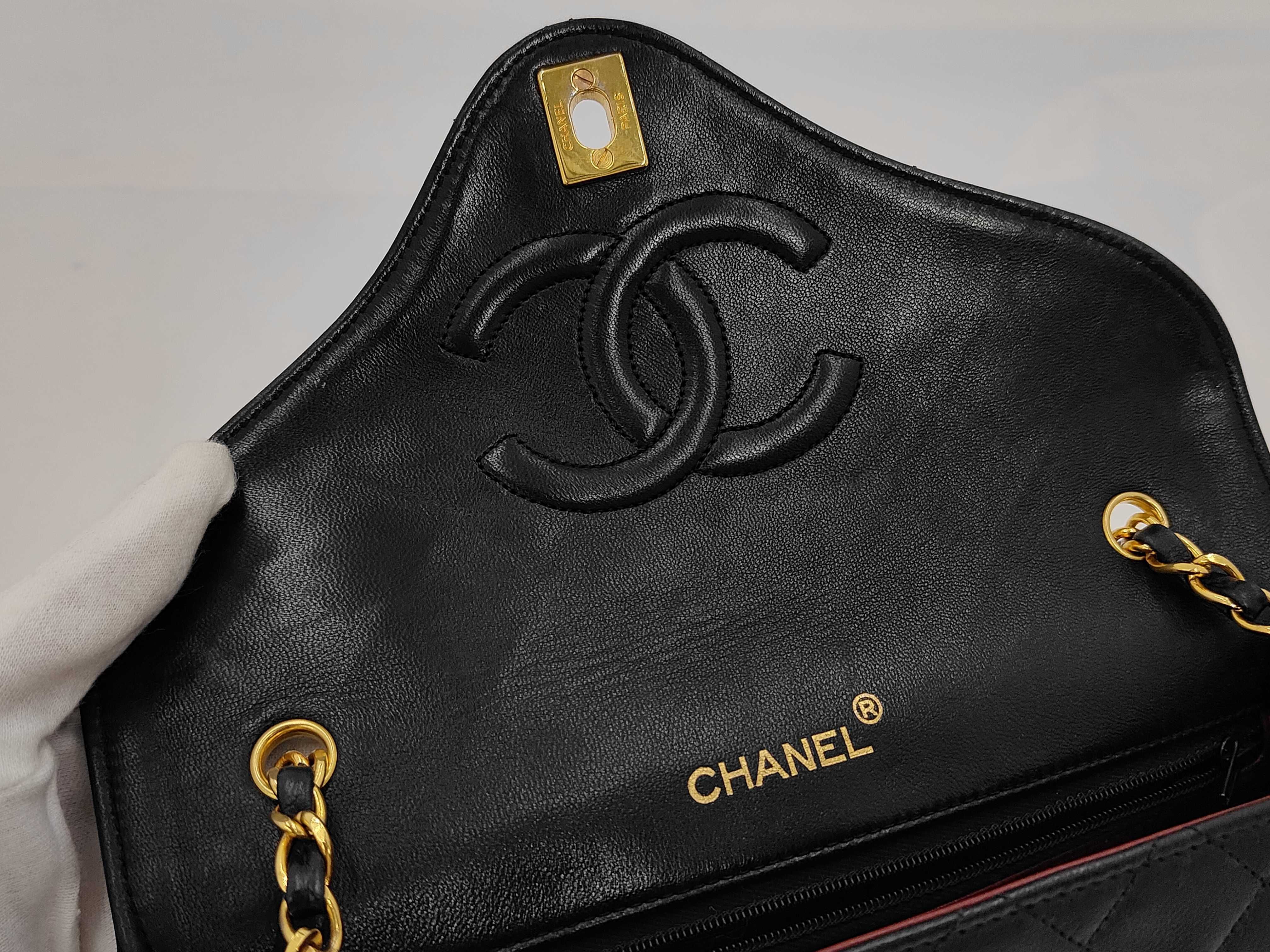 Matelassé Chain Lambskin Black Shoulder Bag with GP Hardware — view 11