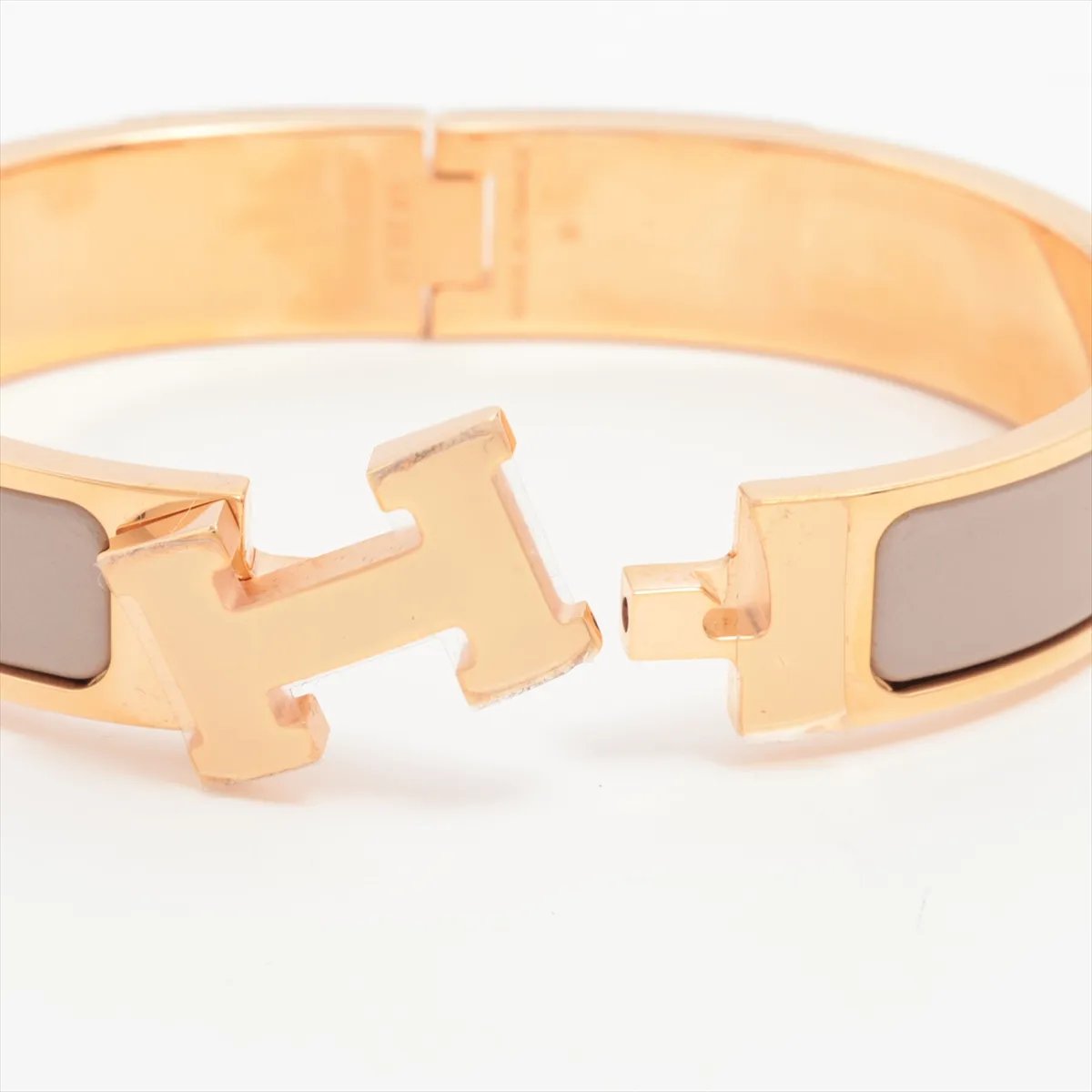 Click H Fan FI0261 Bangle, GP Gold x Marron Glacé. Shows signs of wear including — view 5